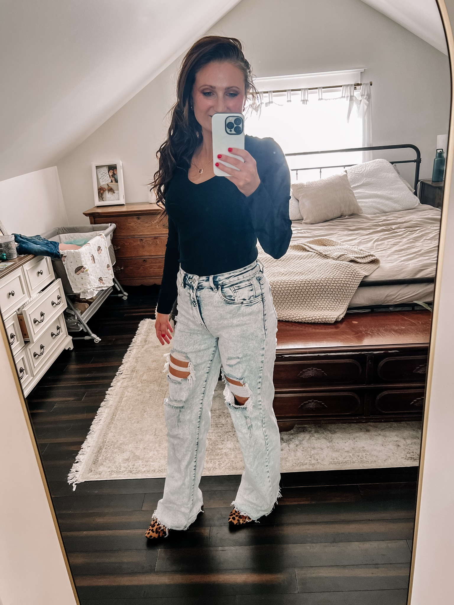 Love these amazing jeans I just received from @wildoakboutique
Click the 🔗 http://rwrd.io/wc15y13 for $15 off your first Wild Oak Boutique purchase and a 10% promo code LOVECREEKCOTTAGE to apply at checkout! 


#lovecreekcottage #cottagecoreaesthetic #cottagelife #cottagevibes #mystyle #wildoakboutique #denimhaul #bestdenim
#Itkfashion #Itkinfluencer


#LTKSpringSale #LTKWatchNow #LTKStyleTip