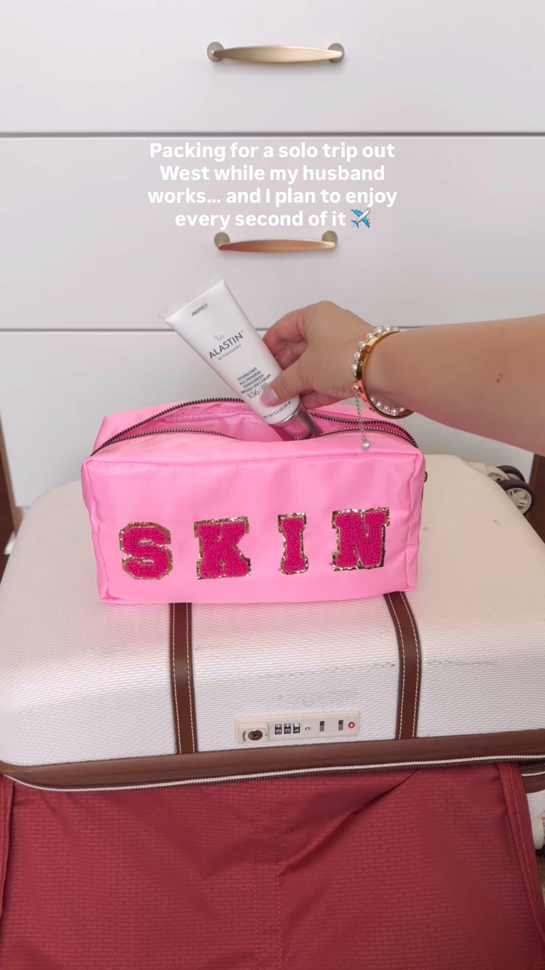 Travel, packing, suitcase 
Packing for my husband’s work trip to Colorado… while I plan my own little solo adventure—and no, I never share my exact location for safety 🤍

#LTKSeasonal #LTKSaleAlert #LTKTravel