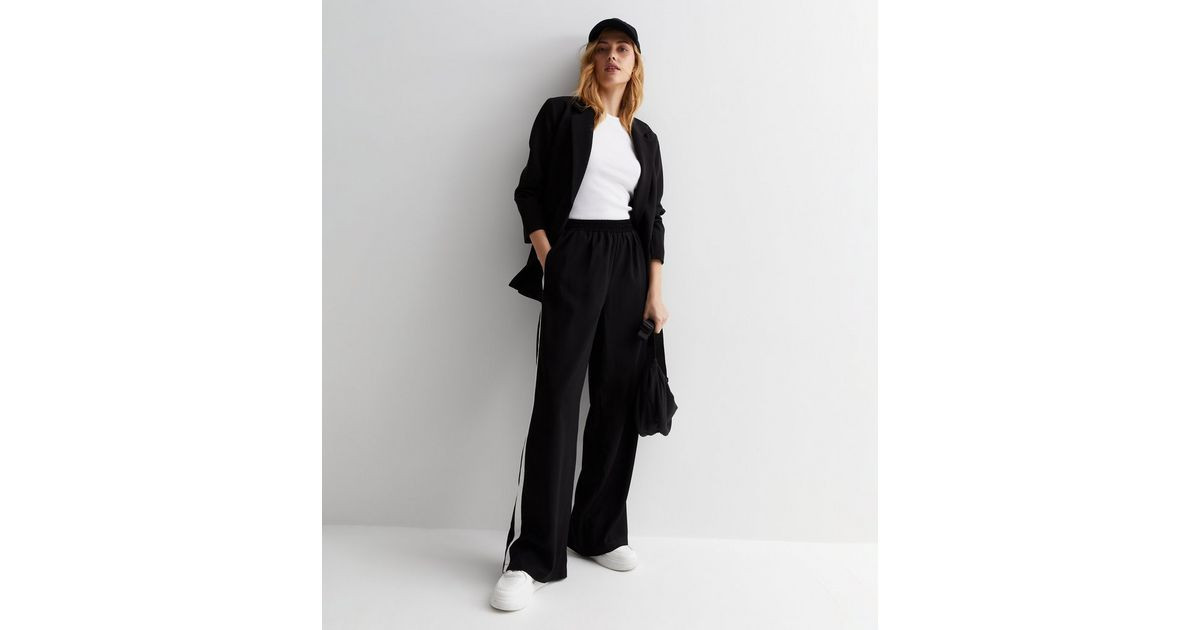 Black Side Stripe Wide Leg Trousers | New Look | New Look (UK)