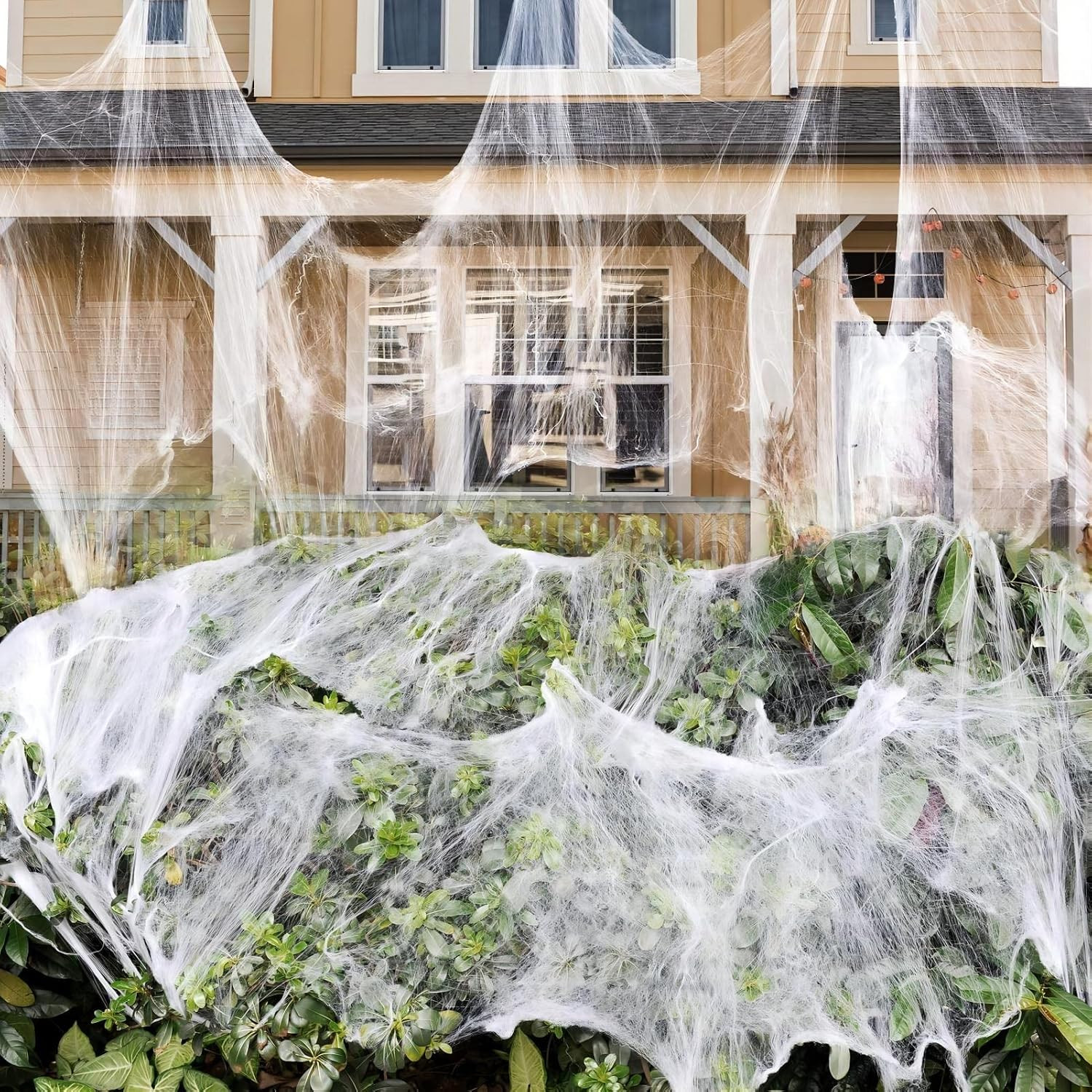 900 sqft Spider Webs Halloween Decorations Bonus with 30 Fake Spiders, Super Stretch Cobwebs for Halloween Indoor and Outdoor Party Supplies | Amazon (US)