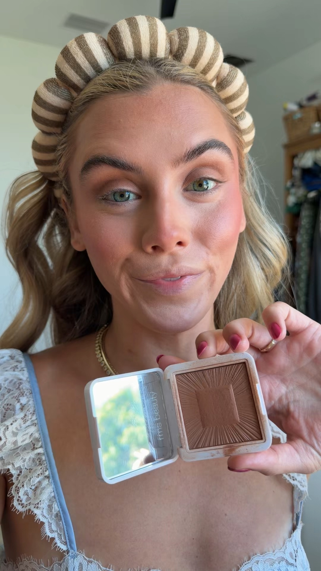 @RMS Beauty shade Malibu muse. Bronze, enhance, and glow. The ultimate two-in-one complexion enhancer combines the nourishing texture of a cream with the light-reflective finish of a luminous powder to enhance the cheeks and face with a golden glow. Featuring a sugar-derived wet powder technology, it provides the bouncy application of a gel with a multifaceted 3D finish, while skin-loving clean ingredients like Wildcrafted Buriti and Organic Jojoba Oils nourish and smooth.

#LTKgrwm #LTKselfcare #LTKBeauty