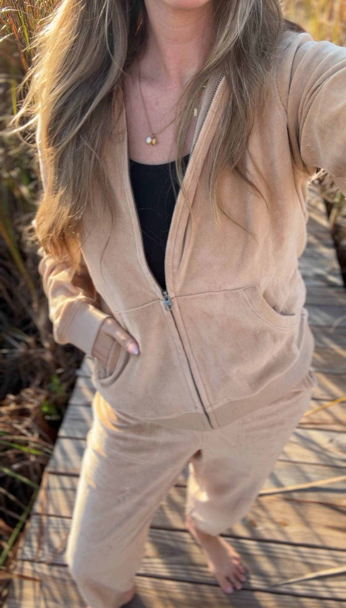 100% organic velour set — soo cozy for fall 🍂

#LTKSeasonal #LTKStyleTip
