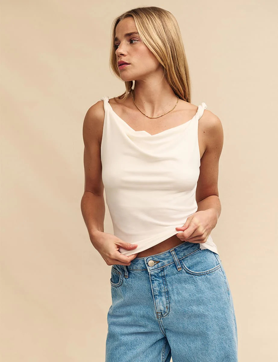 White Twist Bardot Top
  

  
    
      £31.20
      £39.00 | Nobody's Child