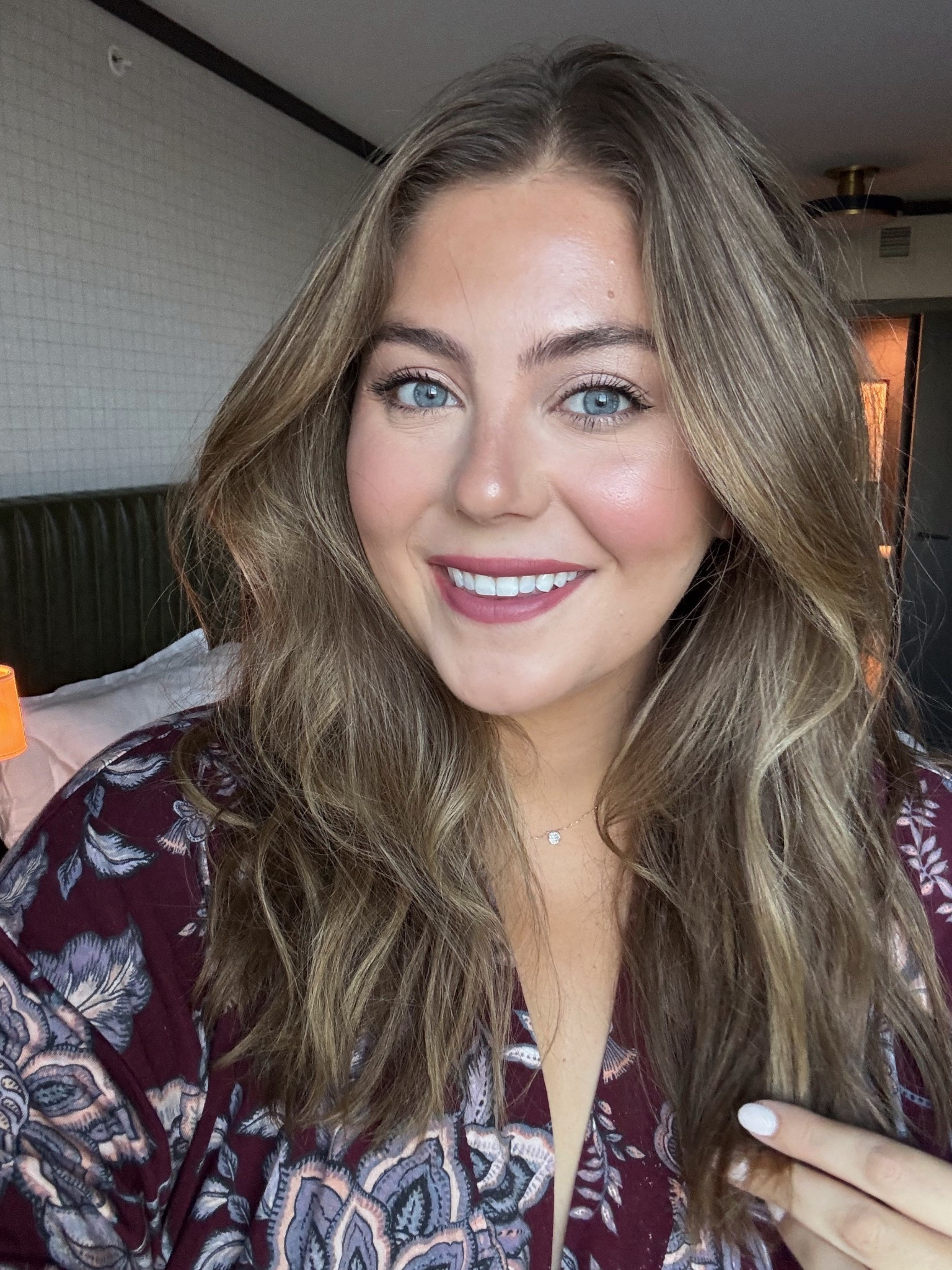 Today’s makeup look for LTK Con! Wearing XL in robe  
Foundation shade: deauville
Concealer shade: custard 
Contour skin shade 03
Brow gel shade 03

@nordstrombeauty 

#LTKFindsUnder100 #LTKCon #LTKBeauty