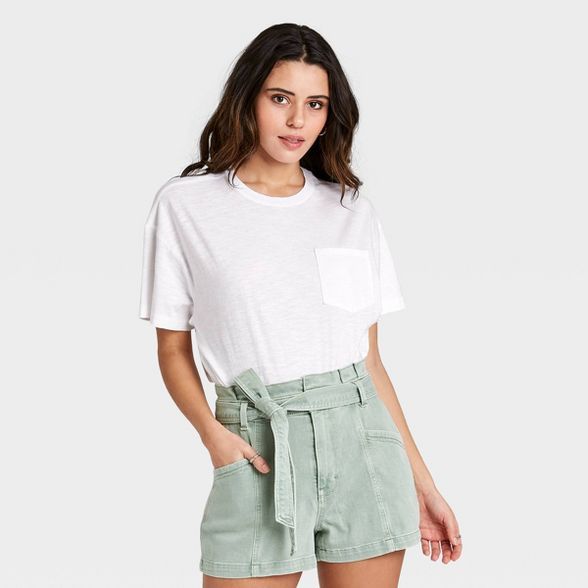 Women's Short Sleeve Boxy T-Shirt - Universal Thread™ | Target