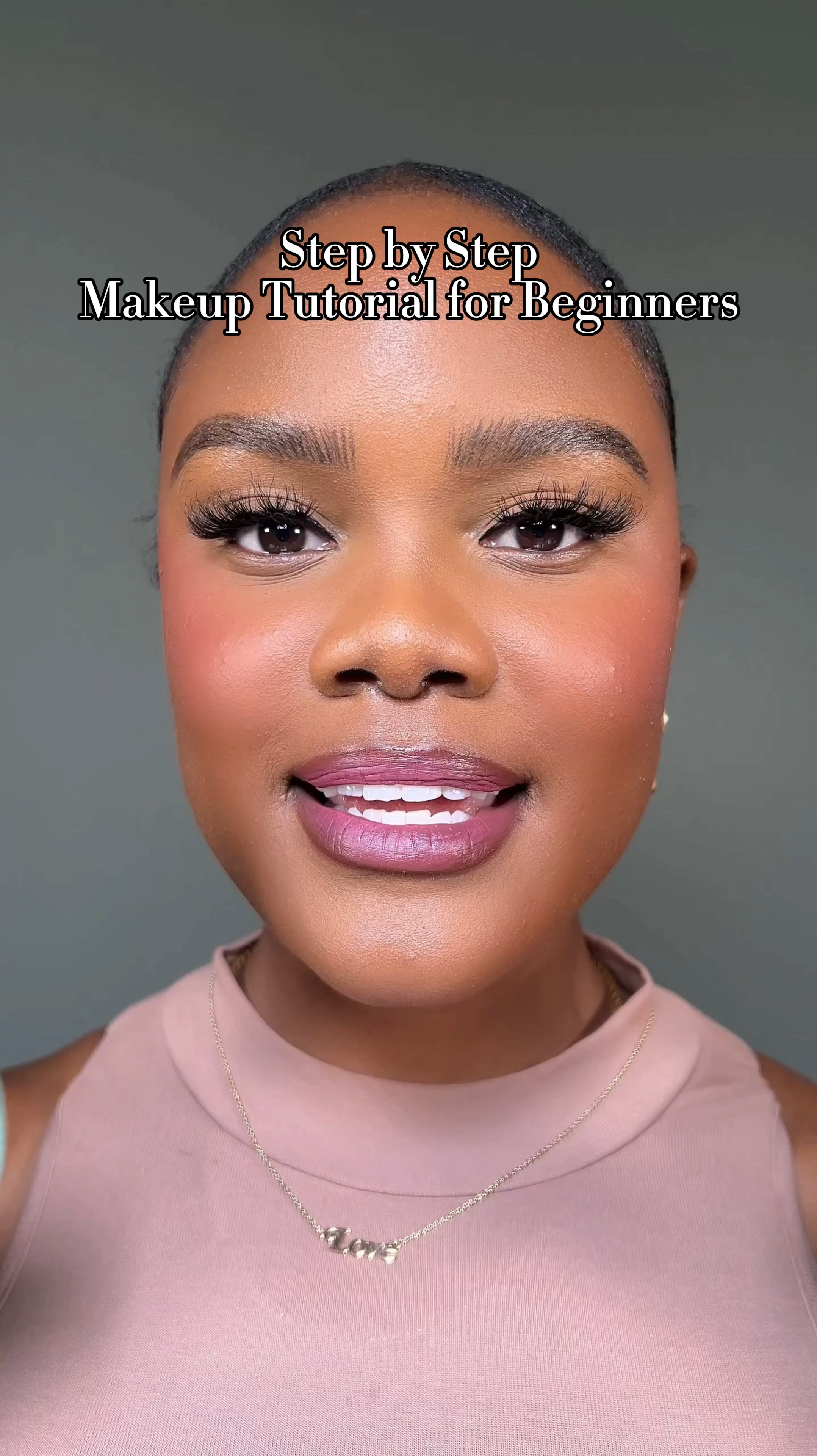 Step by Step Makeup Tutorial for Beginners ✨ This video gives you a guide on each step of makeup to help you understand why you're applying each product ☺️ I hope this video helps 🫶🏾
#beauty #makeup #makeuptutorial #makeuptutorialforbegginers
#begginermakeuptutorial