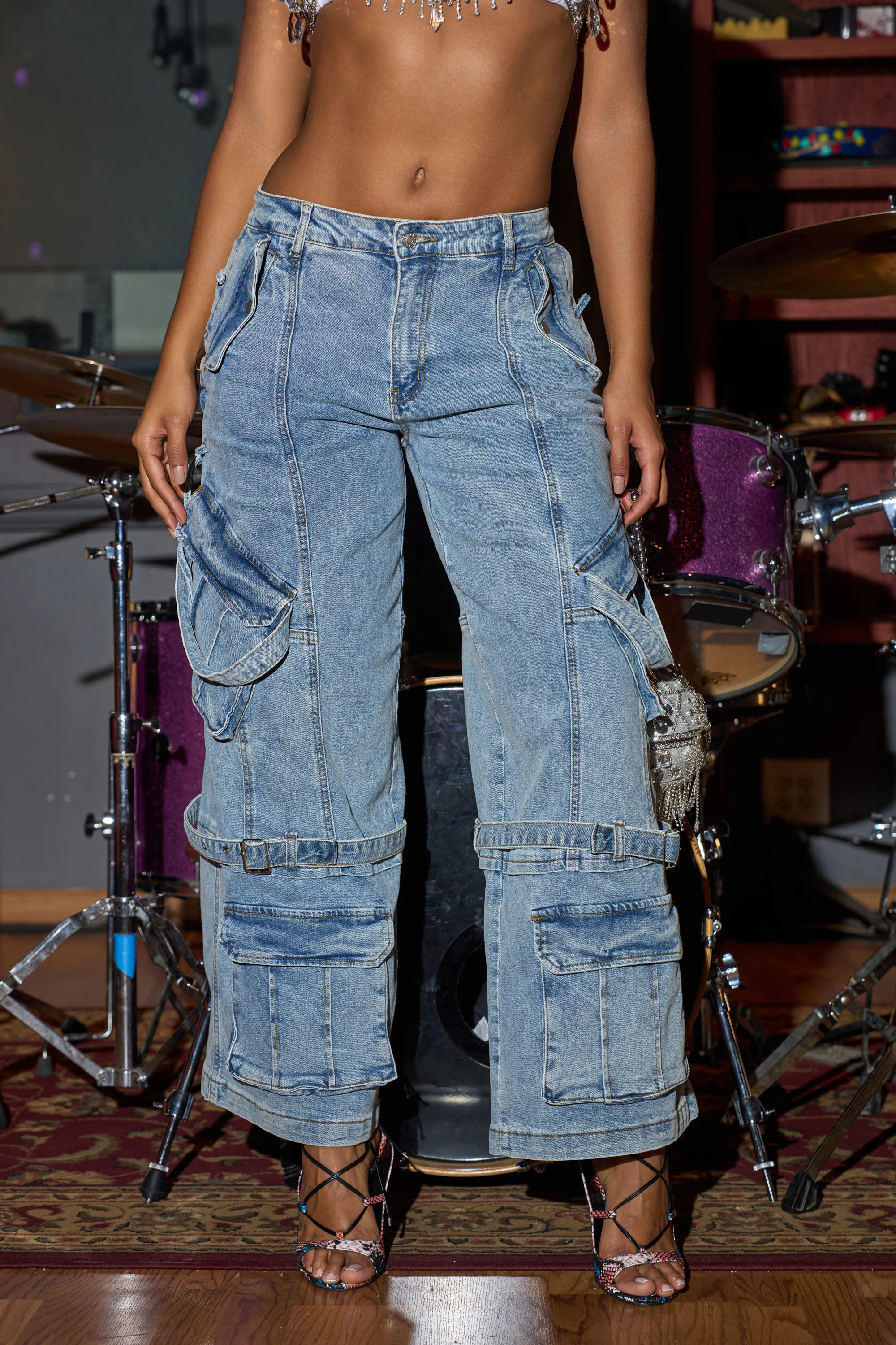 KARA DENIM CARGO PANT | AKIRA