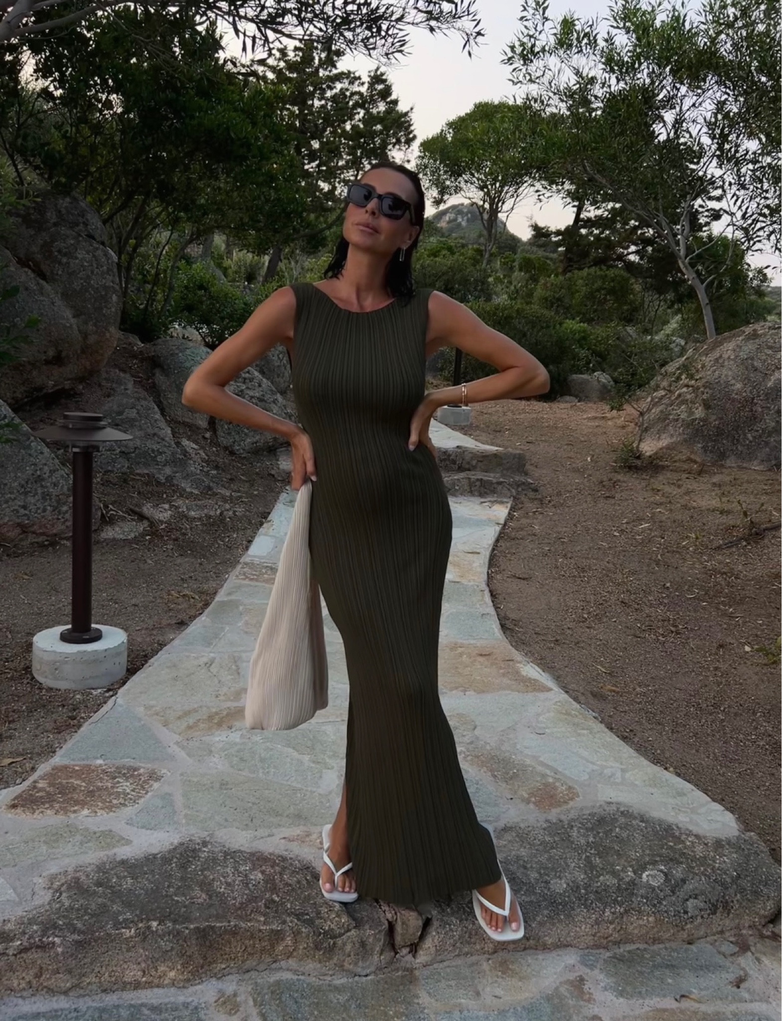 Coup de 🫶🏽 pour cette robe 

Robe moulante - summer dress - robe longue 

#LTKunder100 #LTKeurope #LTKSeasonal