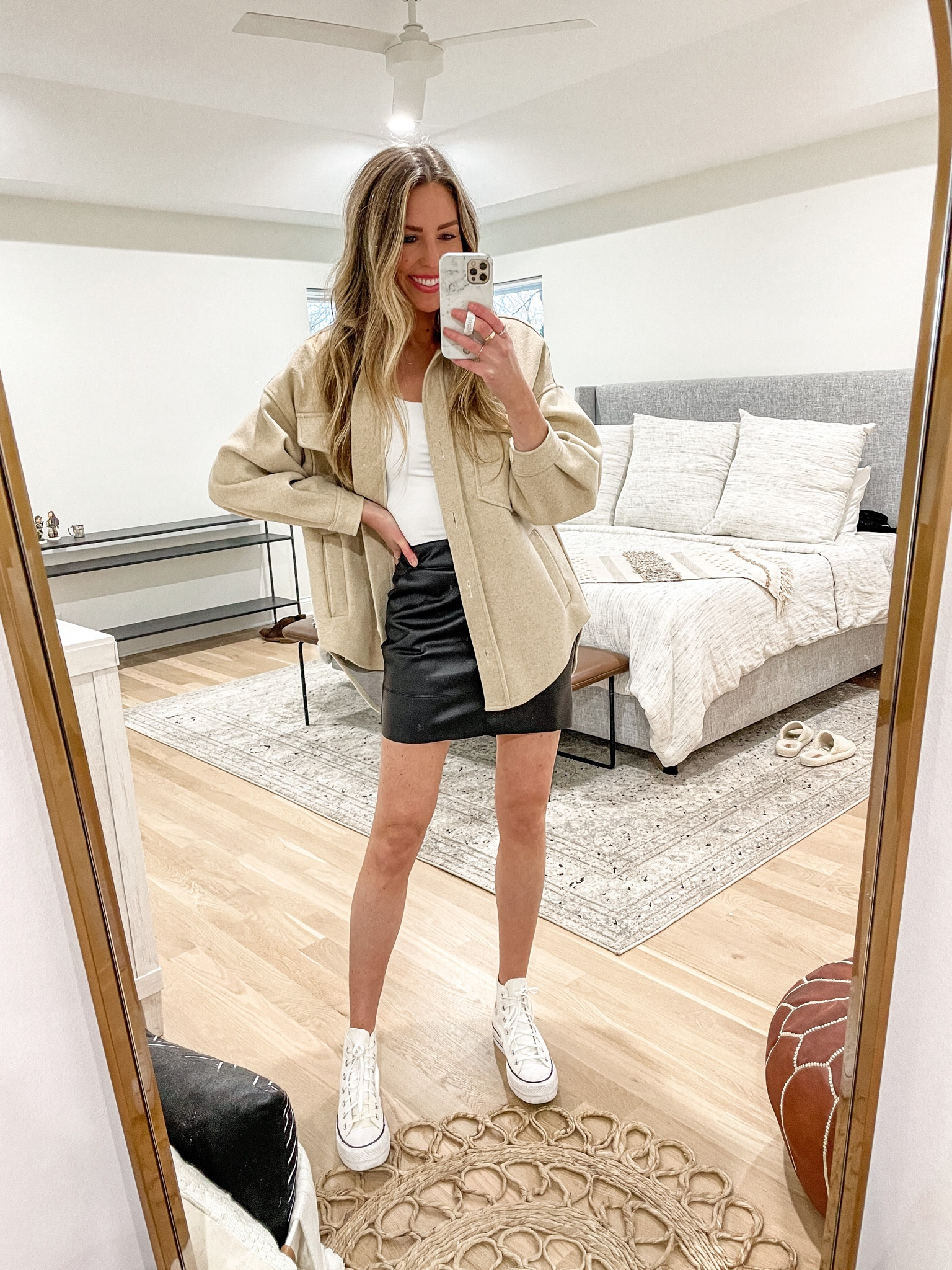 Amazon fashion / thanksgiving outfit / winter outfits / holiday outfit

Small in the tank and skirt, 7 in the converse sneakers 


#LTKunder50 #LTKshoecrush #LTKunder100