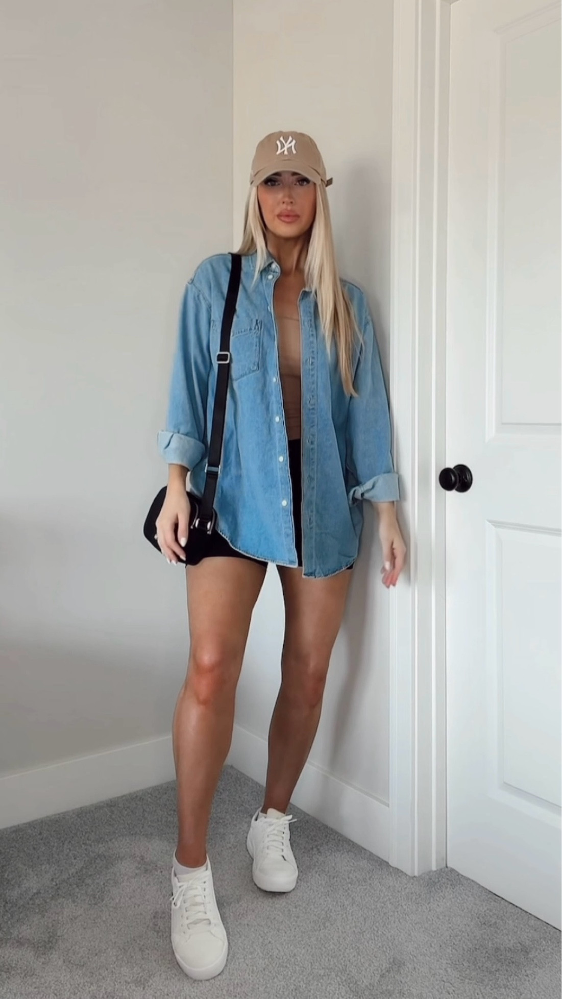 Mom outfit inspo 🫶🏼

#LTKFindsUnder50 #LTKStyleTip #LTKFindsUnder100