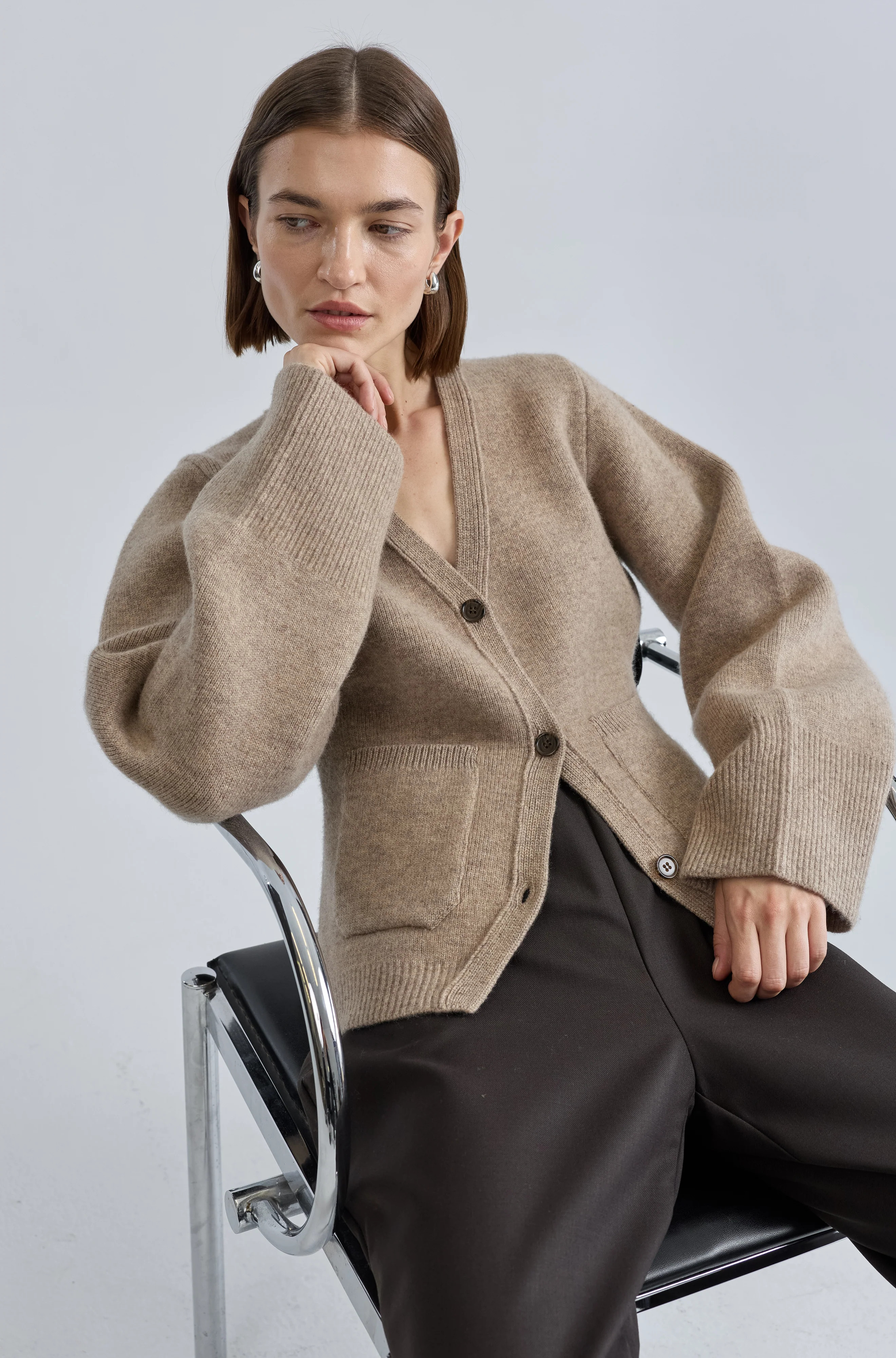 V Neck Cardigan | Almina Concept