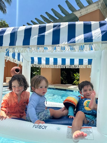 Cutest floating drink and food cabana. Also doubles as a cute float for drinks and for babies or toddlers or even small dogs. 



#LTKKids #LTKFamily #LTKSwim
