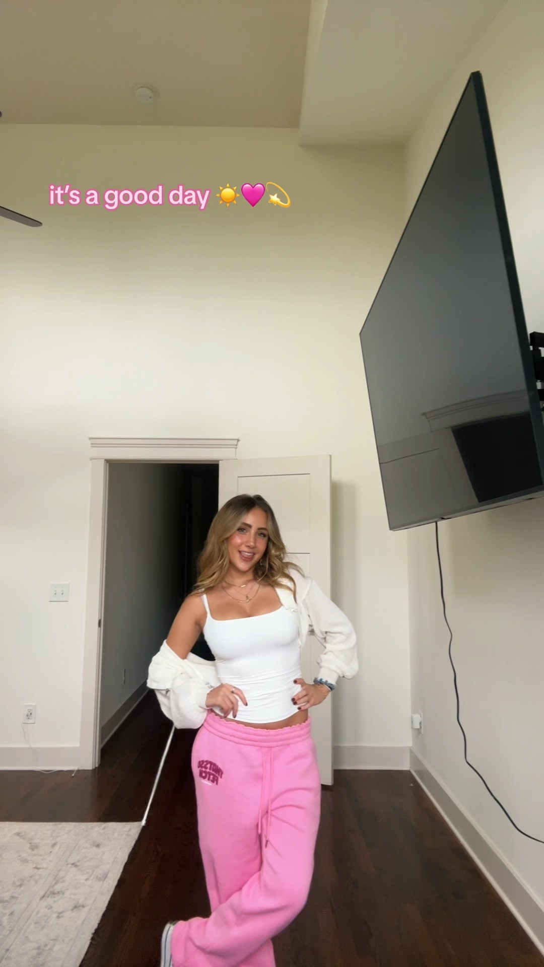 school fit 🫶🎧

#LTKActive #LTKSeasonal