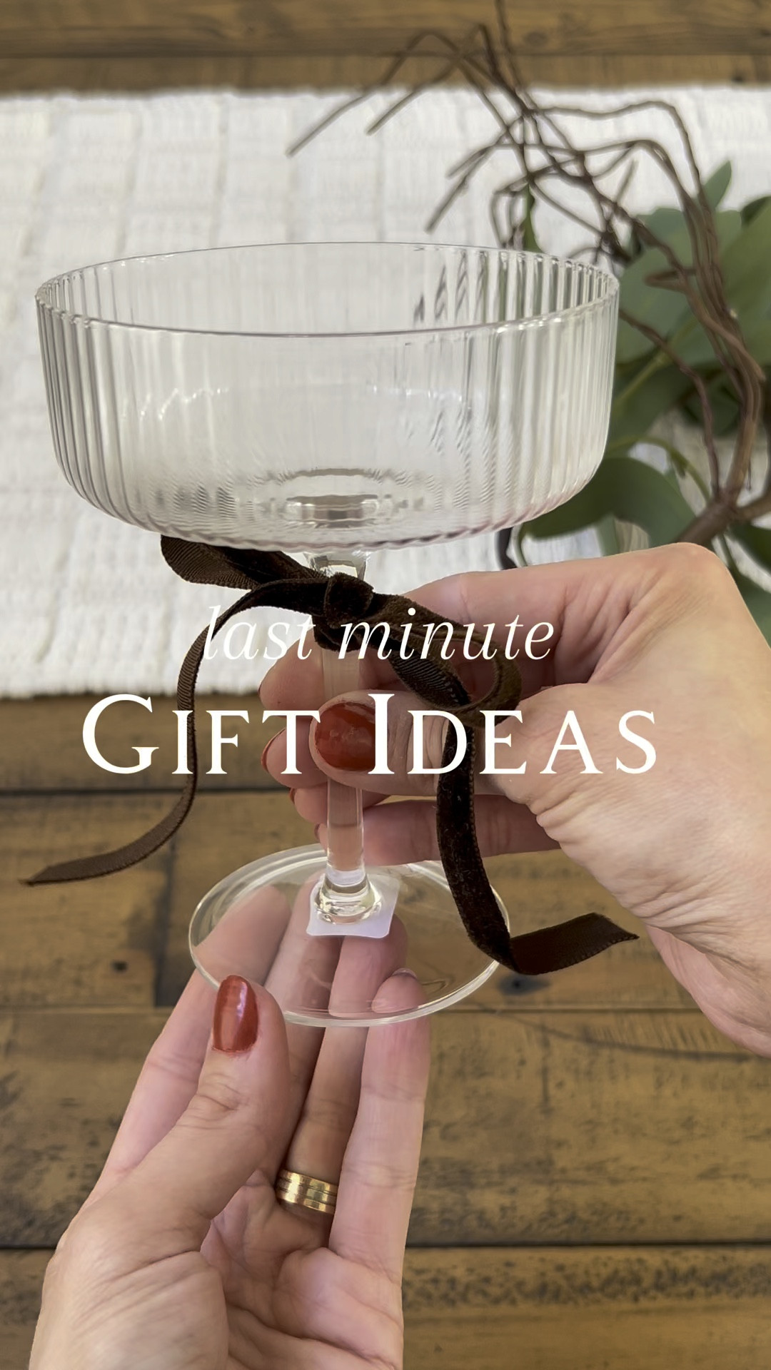Last minute gift ideas! 

Gifts for her, hostess gift, faux fur throw, throw blanket, coupe glasses, velvet ribbon, wooden cutting board, flatware set, napkins, tablescape, tin bells, ceramic vase, black vase, magnolia table, decorative books, kitchen towels, cheese knife set 


#LTKVideo #LTKHoliday #LTKhome