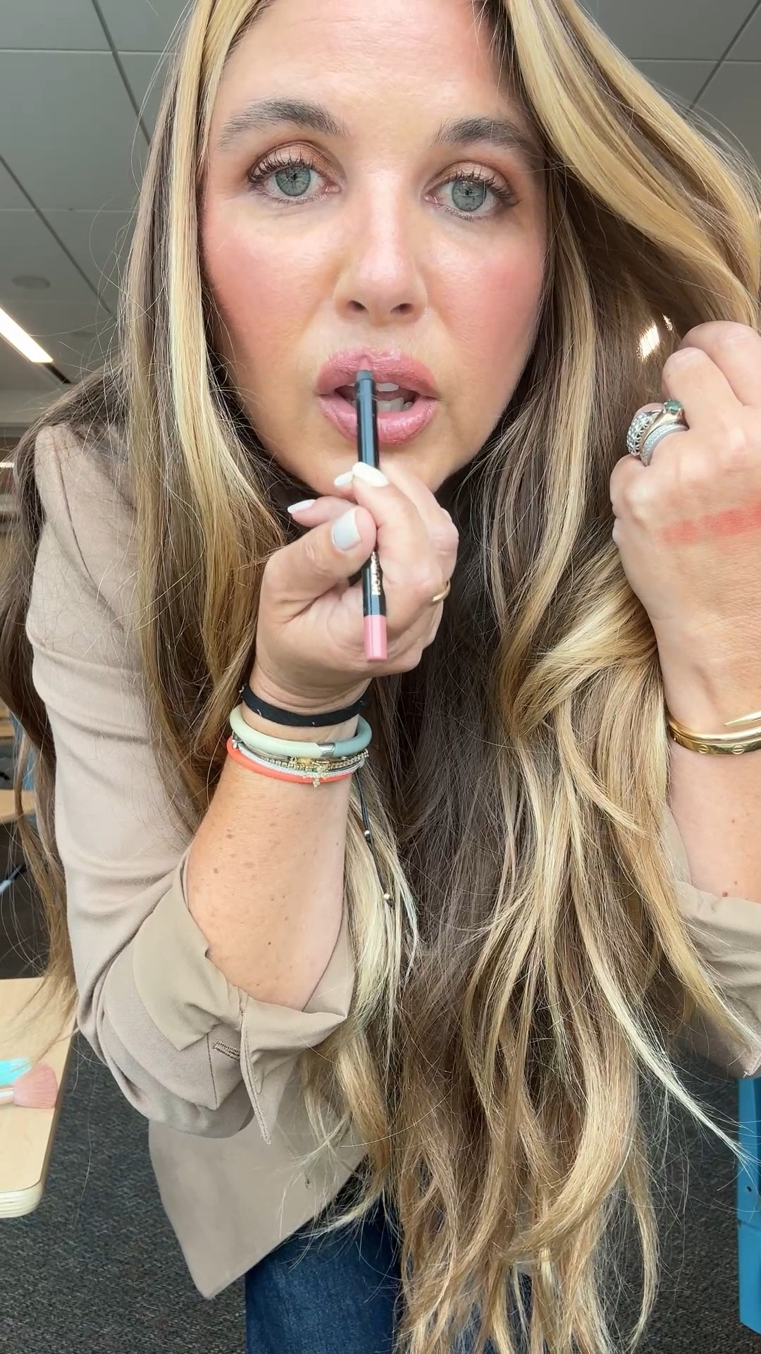 Hourglass lip liner in TEMPT
Kosas eyeshadow in Embered 
YSL blush in Honeymoon 
Jeans: 27

#LTKdayinmylife #LTKWorkwear #LTKBeauty