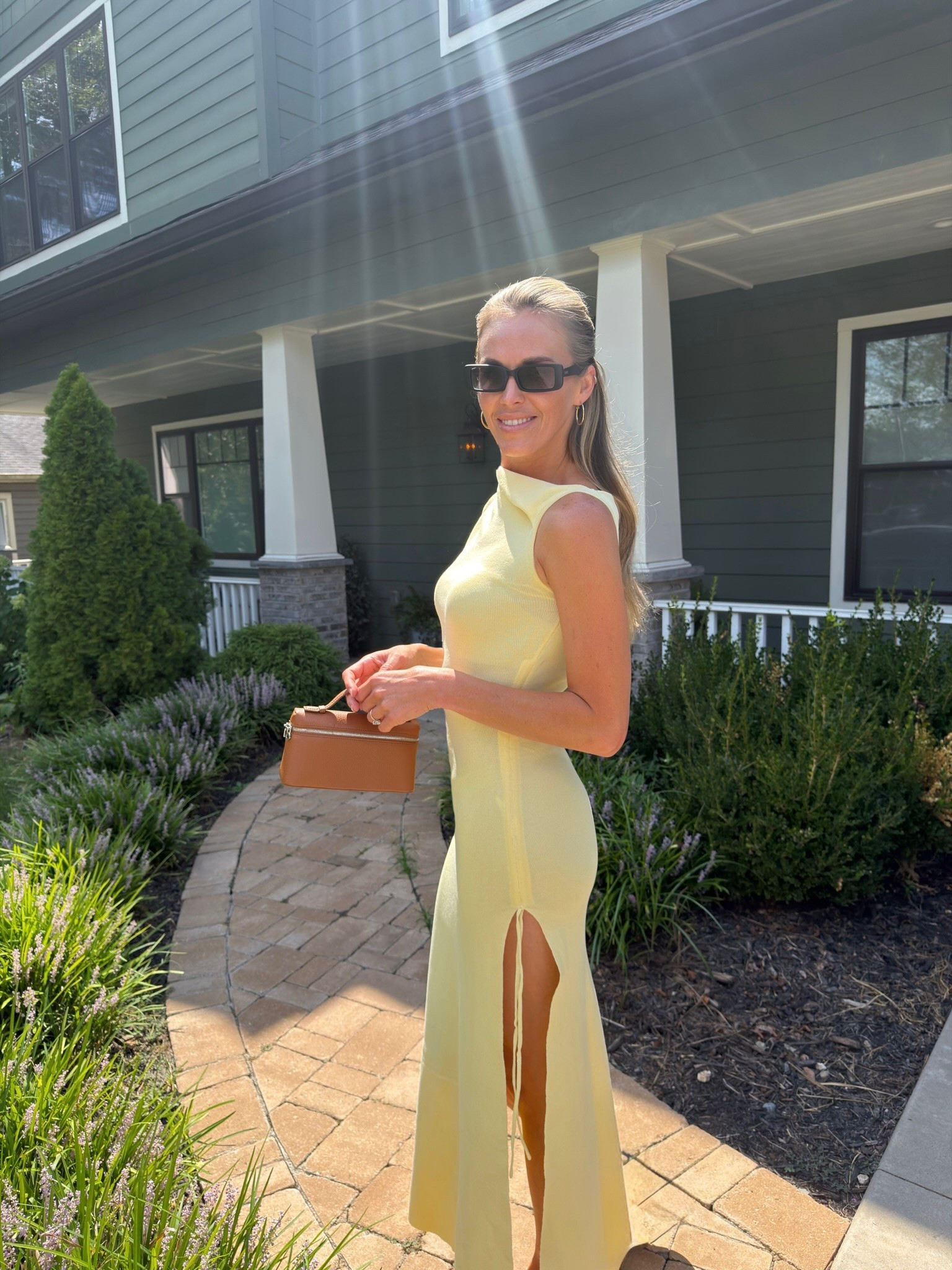 The perfect butter yellow dress.

#LTKootd