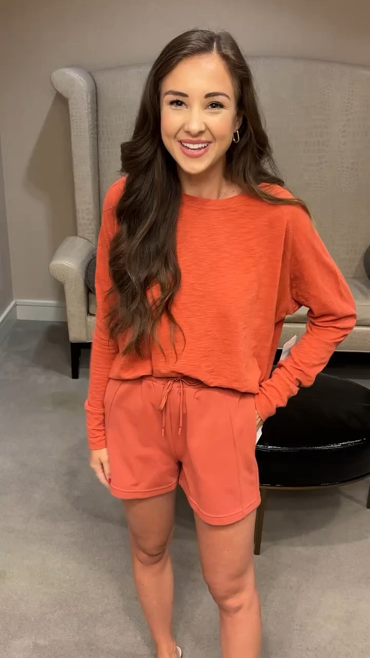 Another set option 🧡🧡

#LTKActive #LTKsalealert #LTKfindsunder100