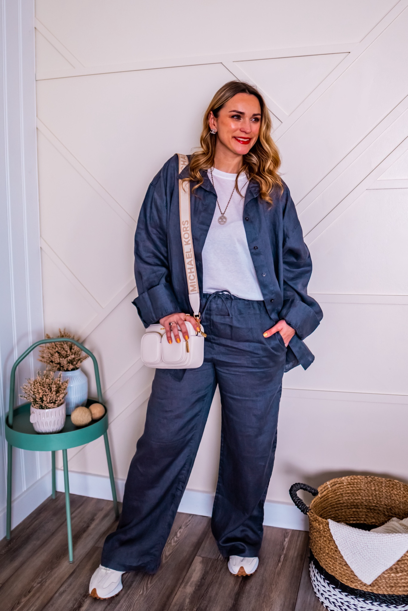 Linen suit, silk blend tee and sneakers - casual Spring outfit  

#LTKstyletip #LTKfindsunder100 #LTKmidsize