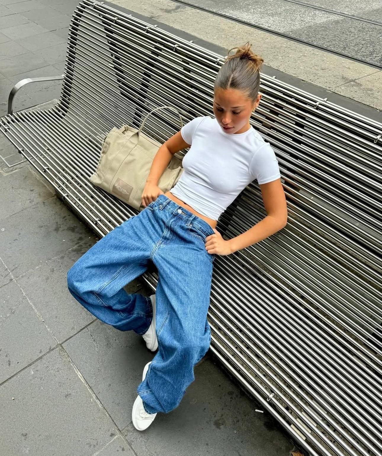 Basics are essentials in my wardrobe! Baggy low rise jeans with a simple baby tee ⭐️❤️‍🔥

#LTKFashionMonth #LTKaustralia