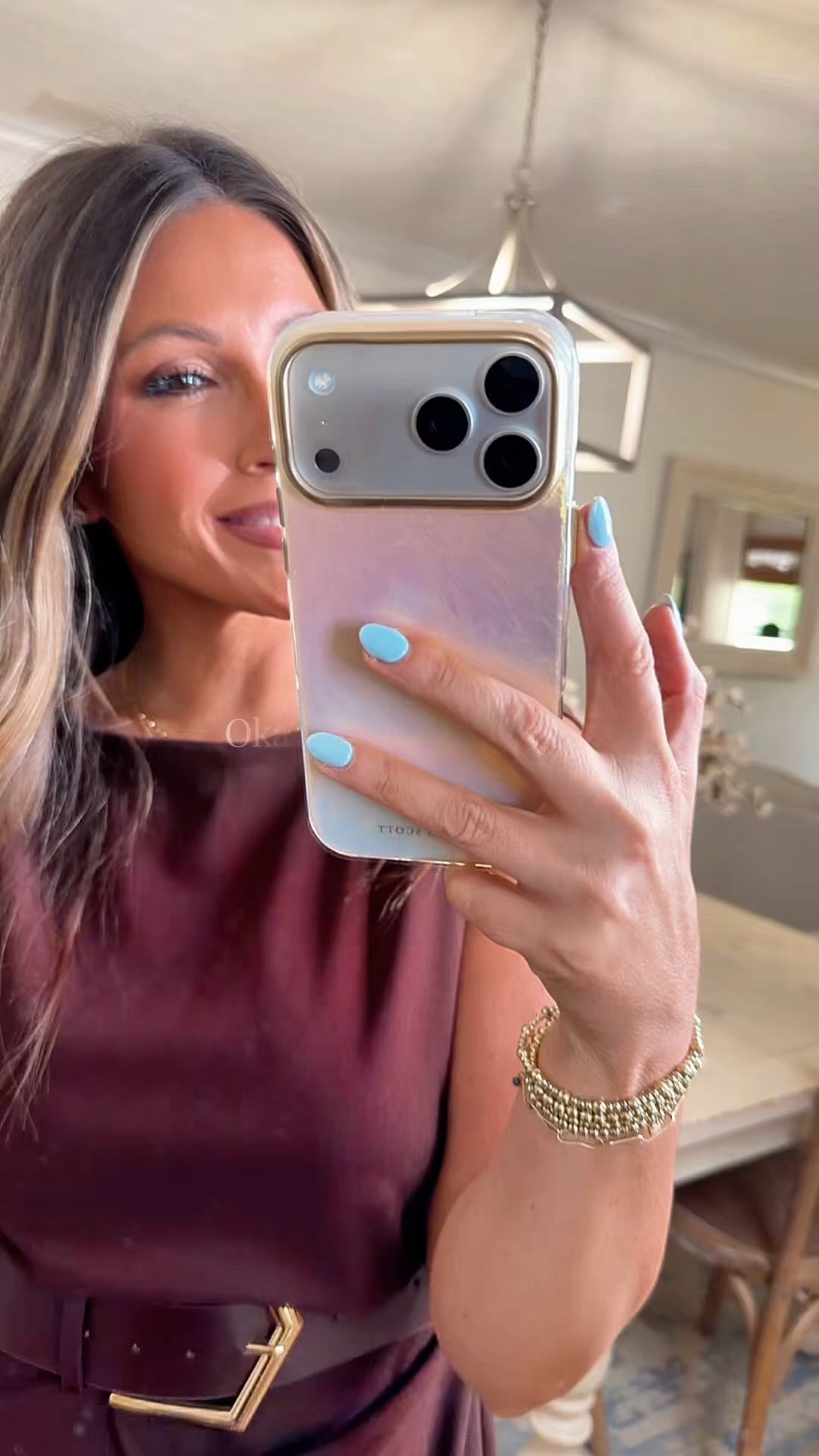 The Rich Girl Dress TikTok Is Sleeping On 🤎✨

Okay this dress looks SO expensive 😍

The structured fit, the belt detail, the boat neckline… it gives effortless classy girl energy while still being super flattering 🙌
Perfect for date nights, dinners, events, or dressing up with heels for a chic summer look 🤎


classy mini dress
quiet luxury outfit
brown summer dress

#quietluxury
#classystyle
#richgirlstyle #SummerVibes #NewDropsForYou @Cider

#LTKootd #LTKmomlife