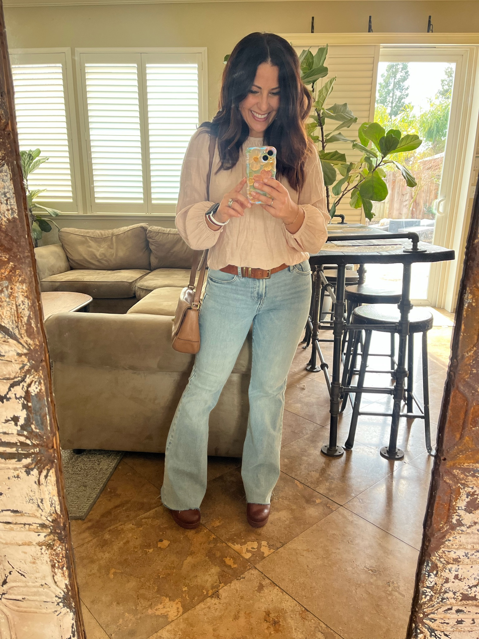 Headed out for a wine tasting date with the Mr for the long Valentine’s weekend! Flare jeans, blush top, clogs

#LTKOver40 #LTKStyleTip #LTKPetite