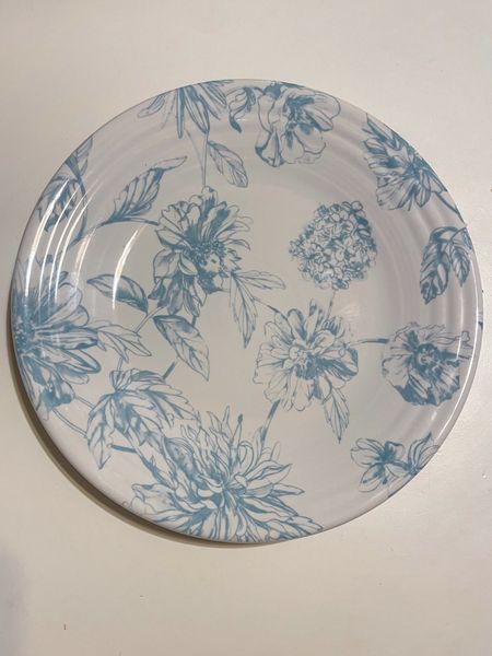 I've been so obsessed with the Botanical Floral print from Fiestaware. My mom got me a set of Luncheon plates for Mother's Day! I'm so excited!

#LTKFindsUnder100 #LTKHome