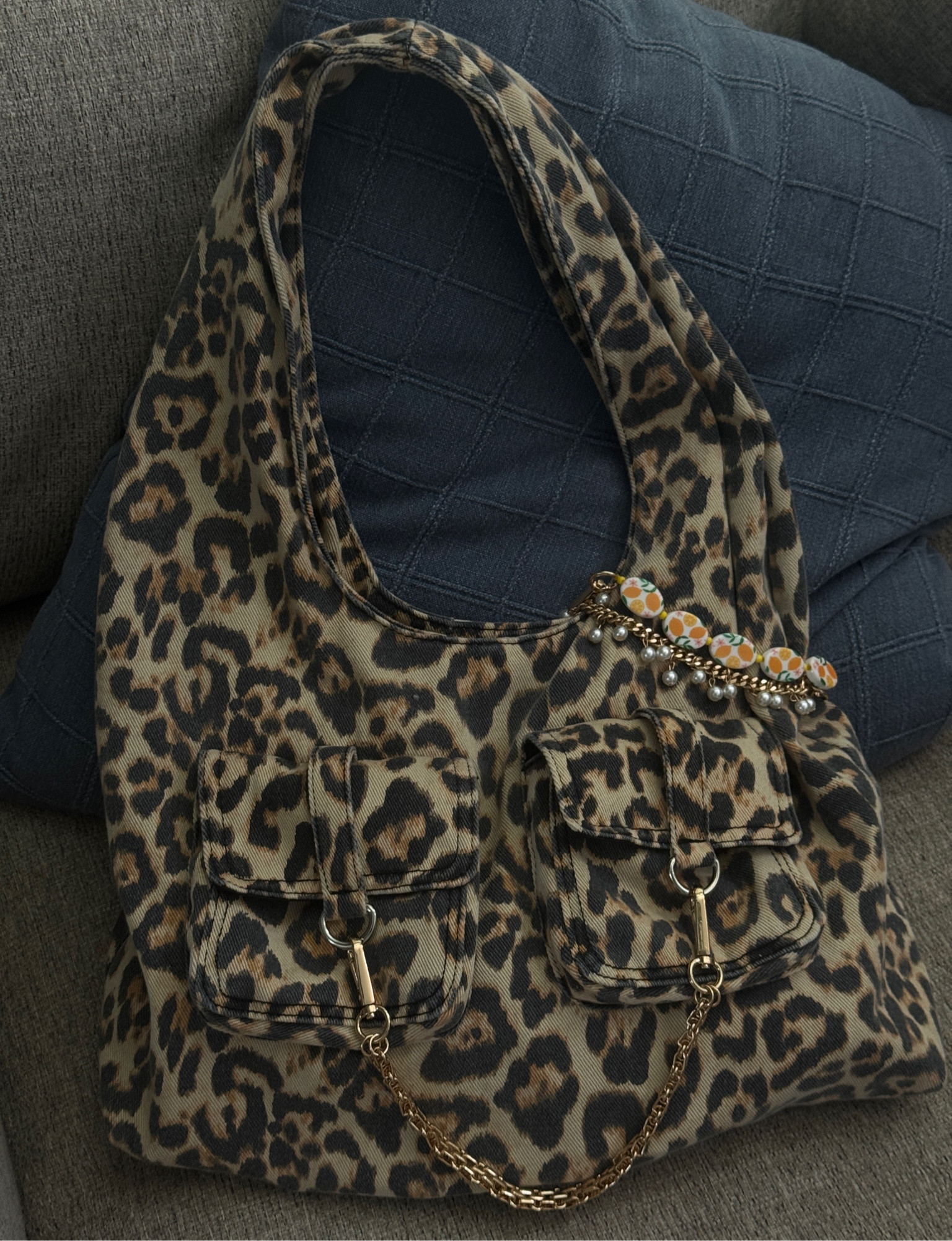A moment for this bag 😍🤭🥹 

#LTKSeasonal #LTKStyleTip #LTKMidsize