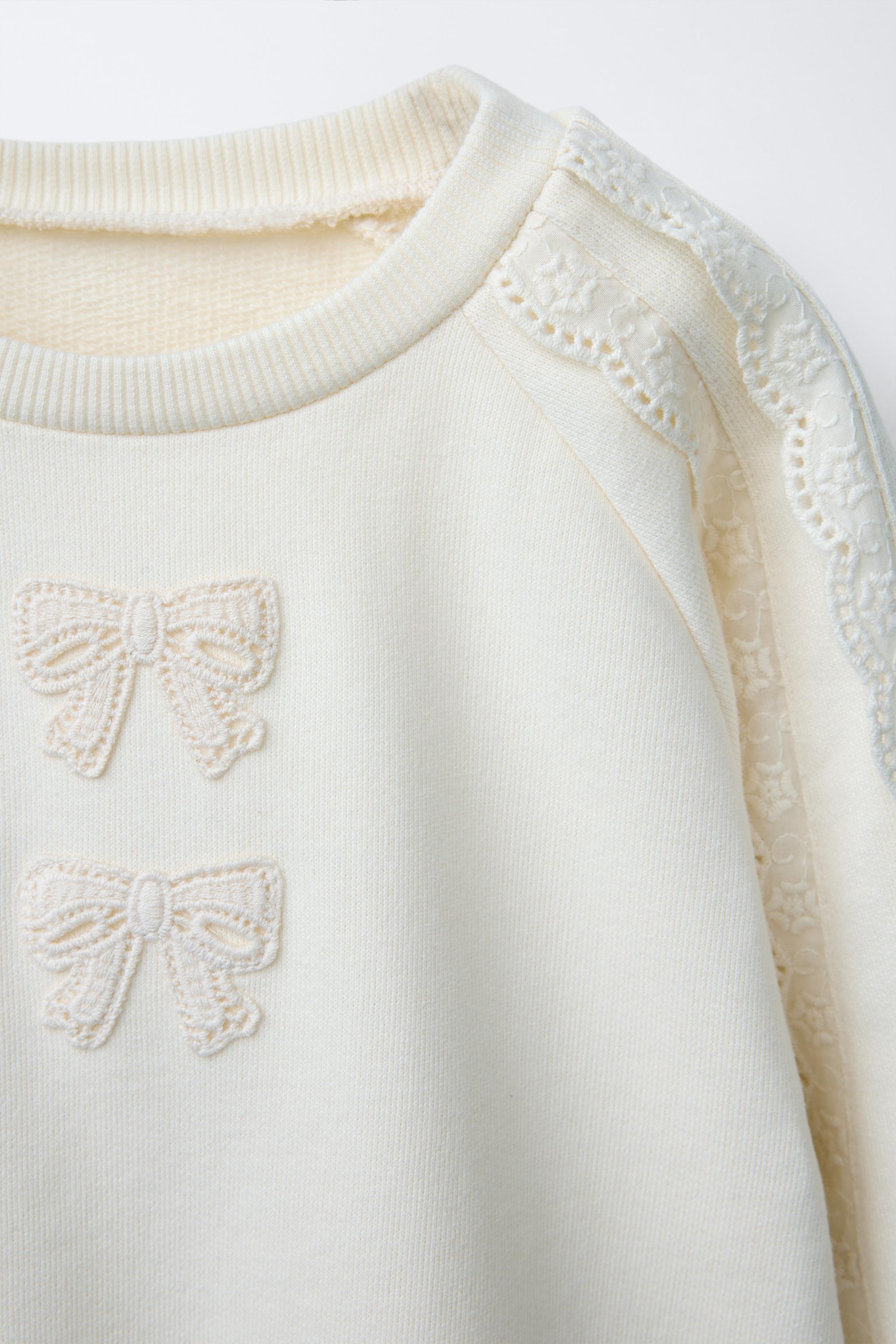 ROMANTIC BOW SWEATSHIRT | Zara US