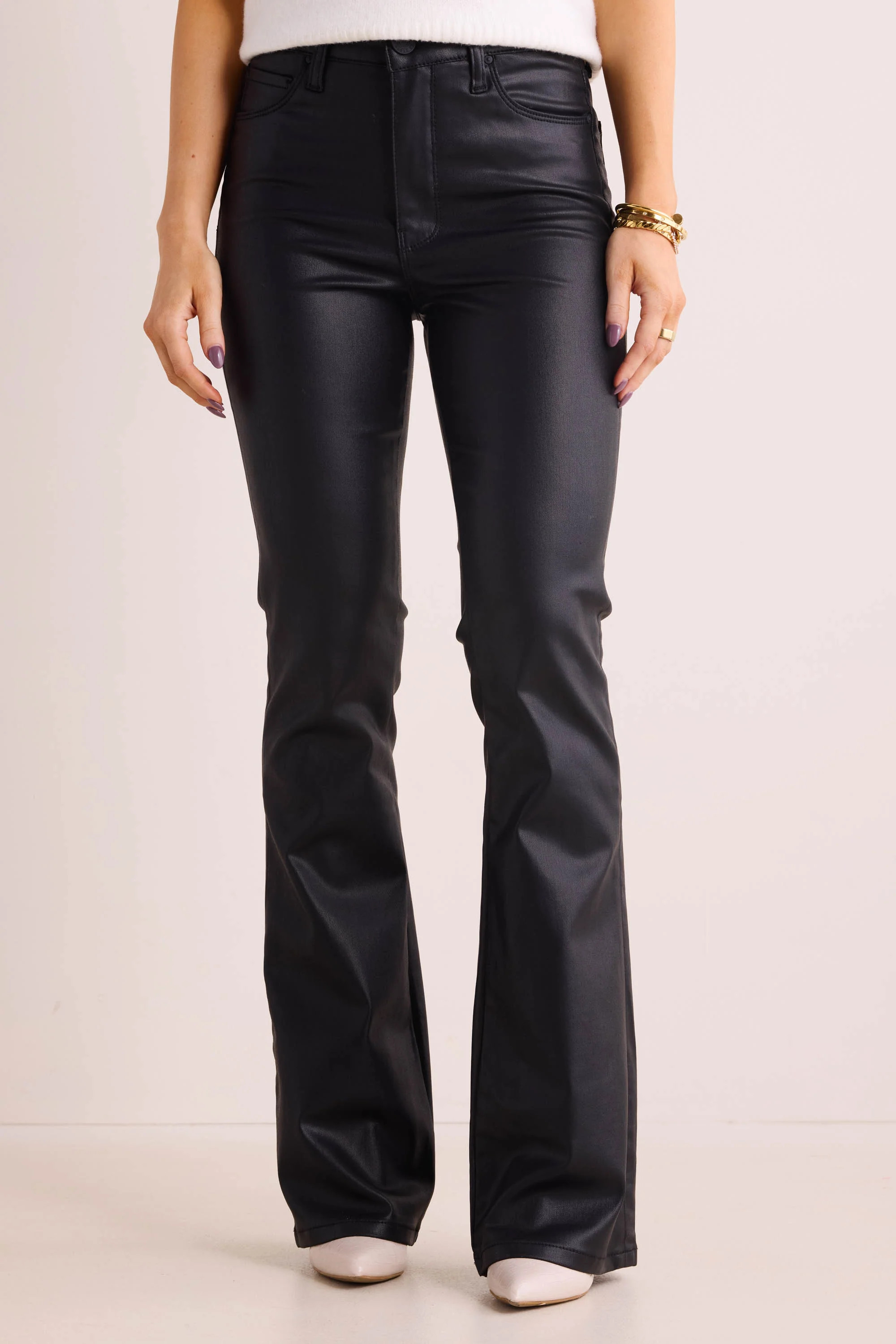 Ana Jeans Wax Coated- Black by Kut from the Kloth | Avara