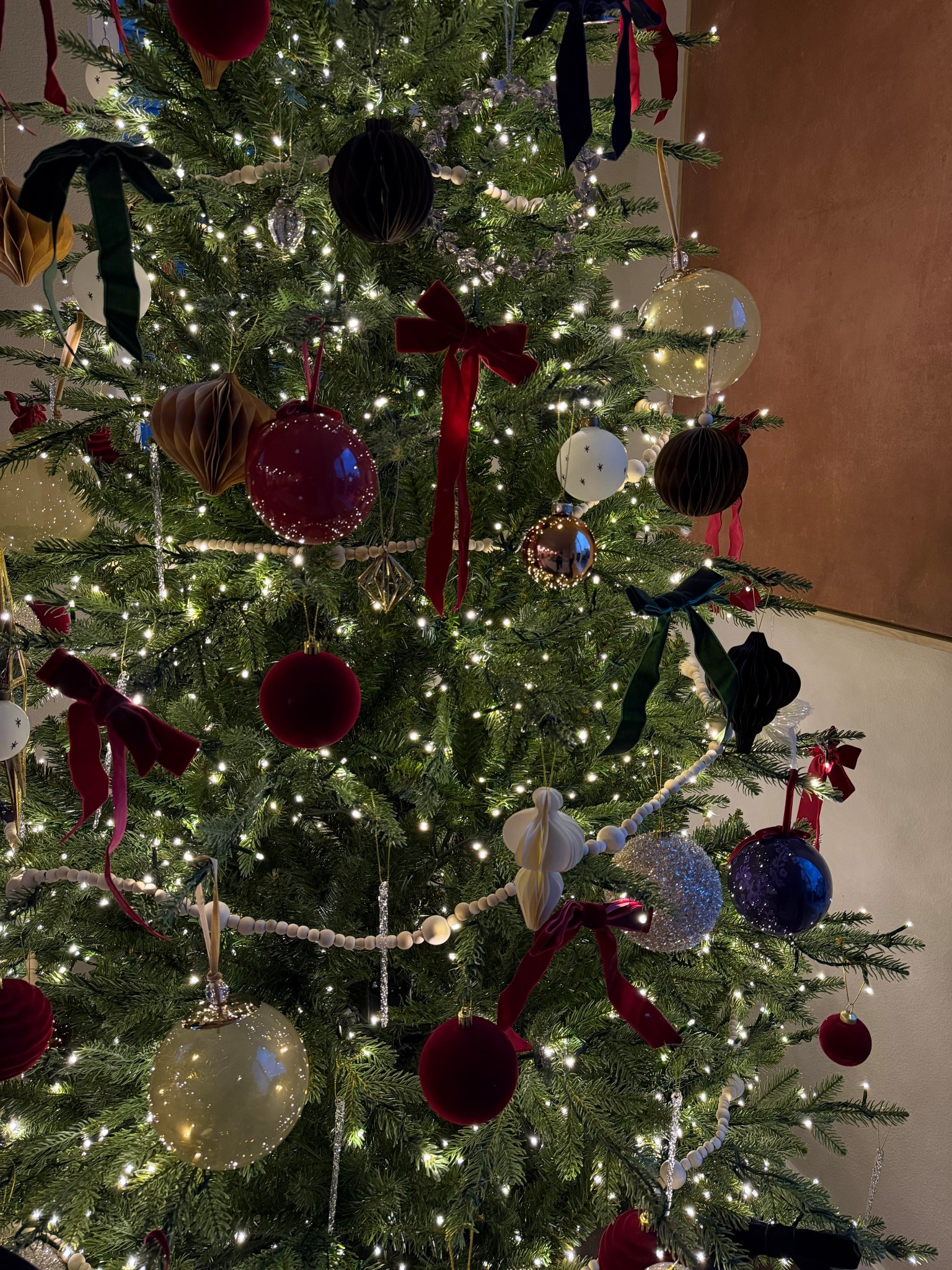 Christmas decor 

#LTKHoliday #LTKGiftGuide #LTKCyberWeek