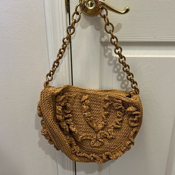 Zara Tan Woven Ruffled Shoulder Bag with Gold Chain | Poshmark