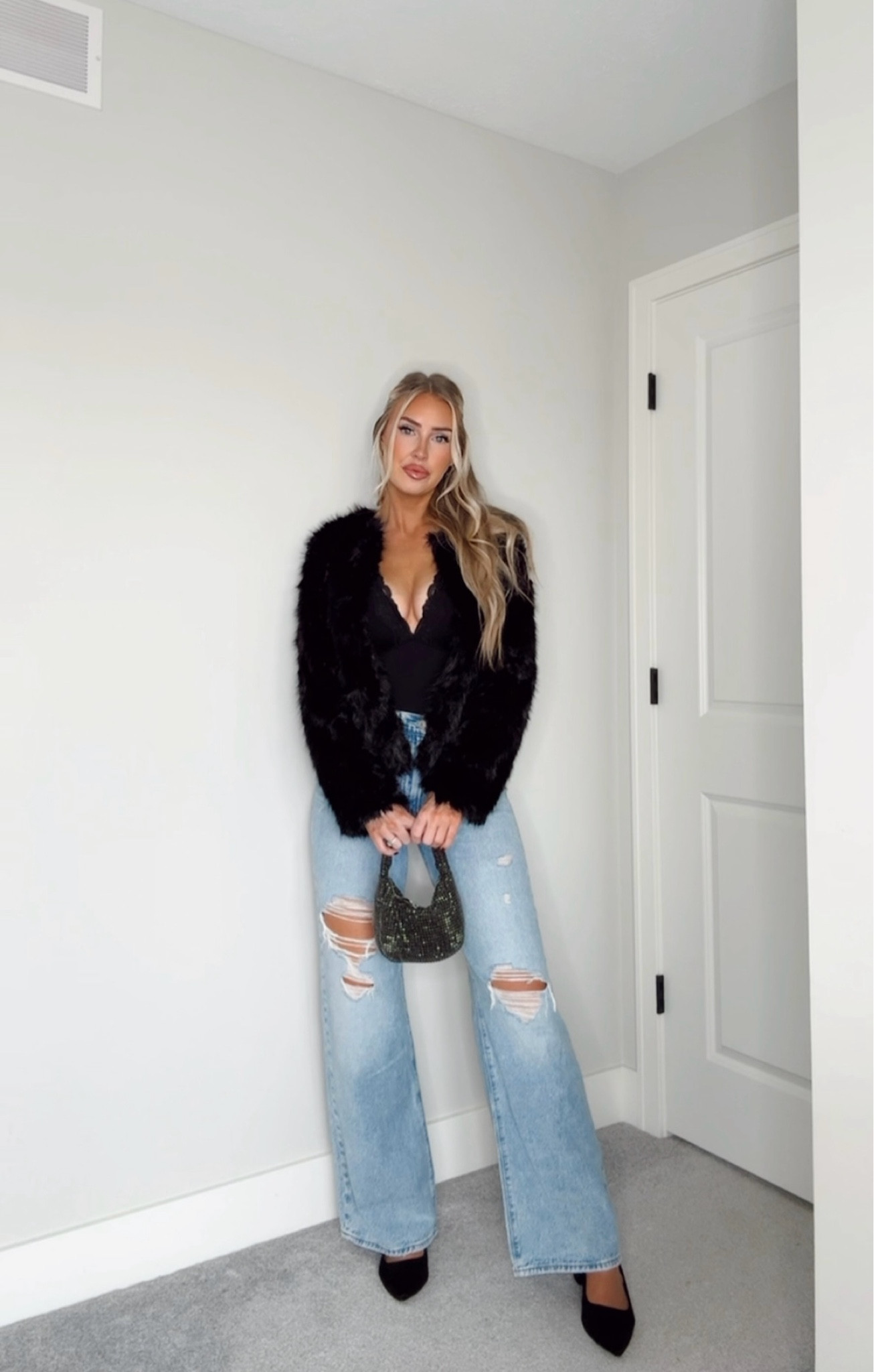 Holiday outfit idea ☃️

#LTKHoliday #LTKFindsUnder50 #LTKFindsUnder100