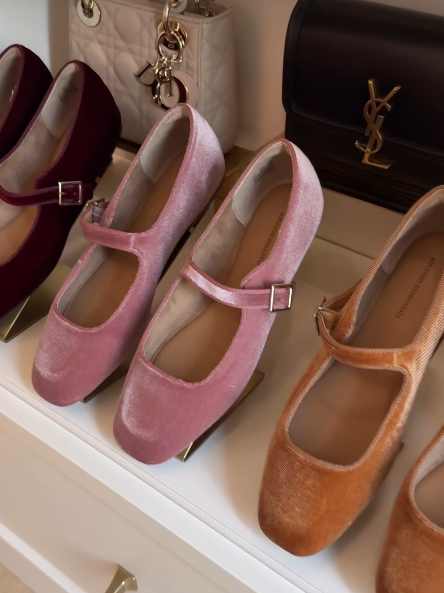 Scroll to shop!! Follow for more finds!!! Xo! 💫


#LTKootd #LTKdayinmylife #LTKmomlife