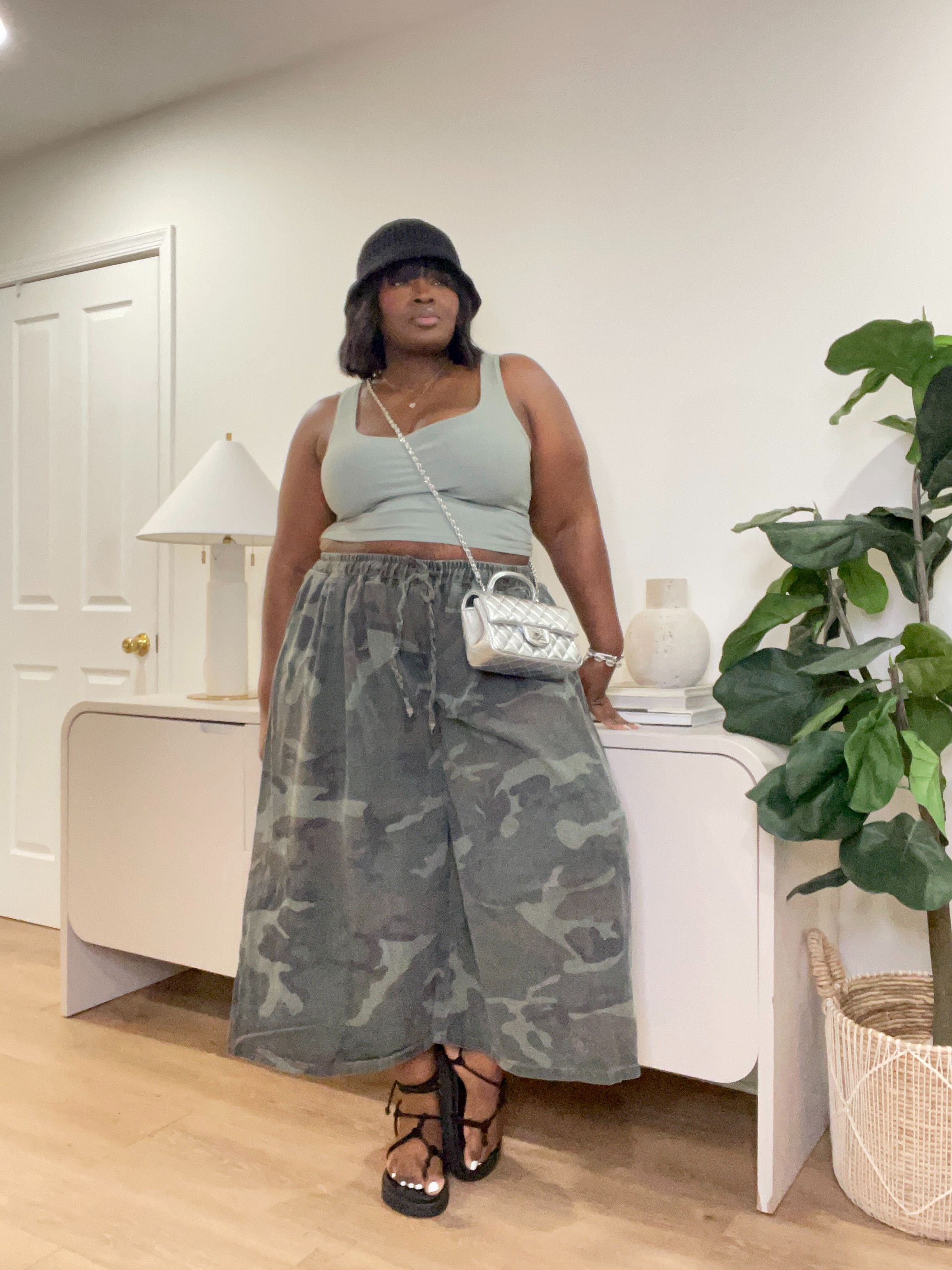This is what I wear when I want to feel confident but relaxed. Nothing too complicated. Just pieces that work together. It’s an easy go-to outfit for spring that feels effortless but still stylish enough for everyday plans. #LTKstyle #SpringOutfits #LayeredLook #EverydayStyle #EffortlessOutfit #CurvyFashion #OOTDStyle #CasualChic #StyleInspo #NeutralStyle 

 #LTKootd #LTKSeasonal #LTKMidsize