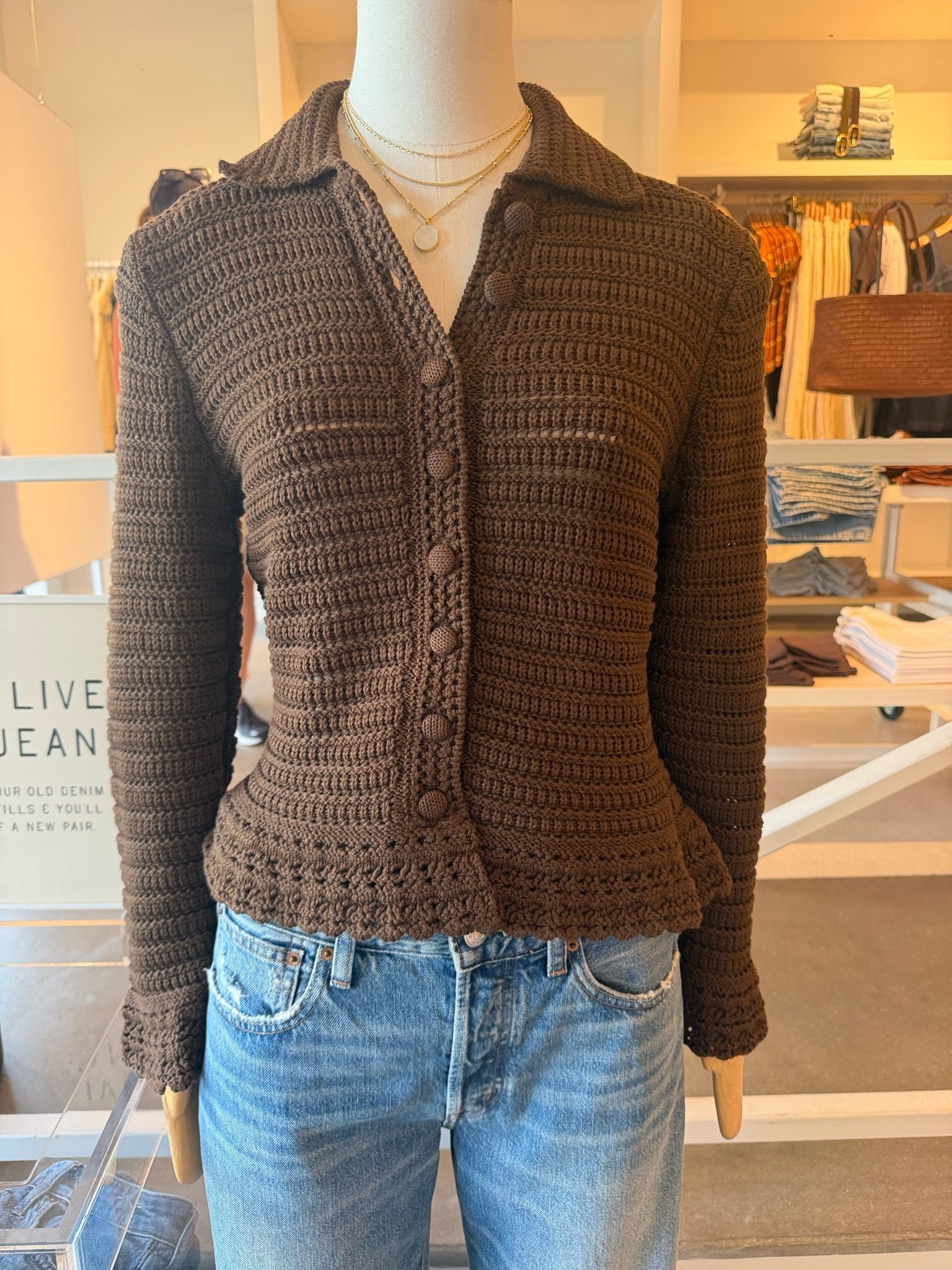 Dropped by madewell and this CAUGHT eye! Love the stitching ✨

Dressupbuttercup.com #dressupbuttercup #dederaad

#LTKgrwm #LTKmomlife #LTKSeasonal
