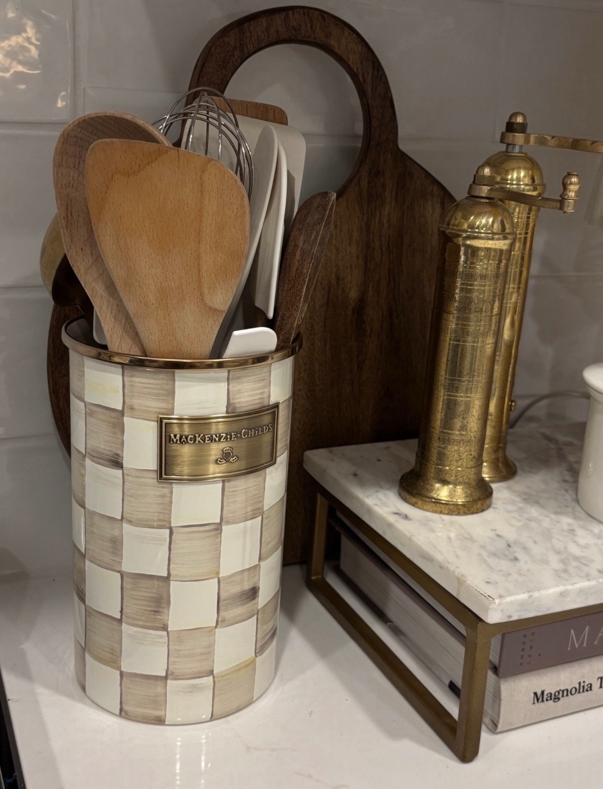 Love my Mackenzie Childs mocha check utensil holder! 🤍




Kitchen decor, Neutral decor, Salt and pepper, Modern organic kitchen, sidneymarieduke 

#LTKHome