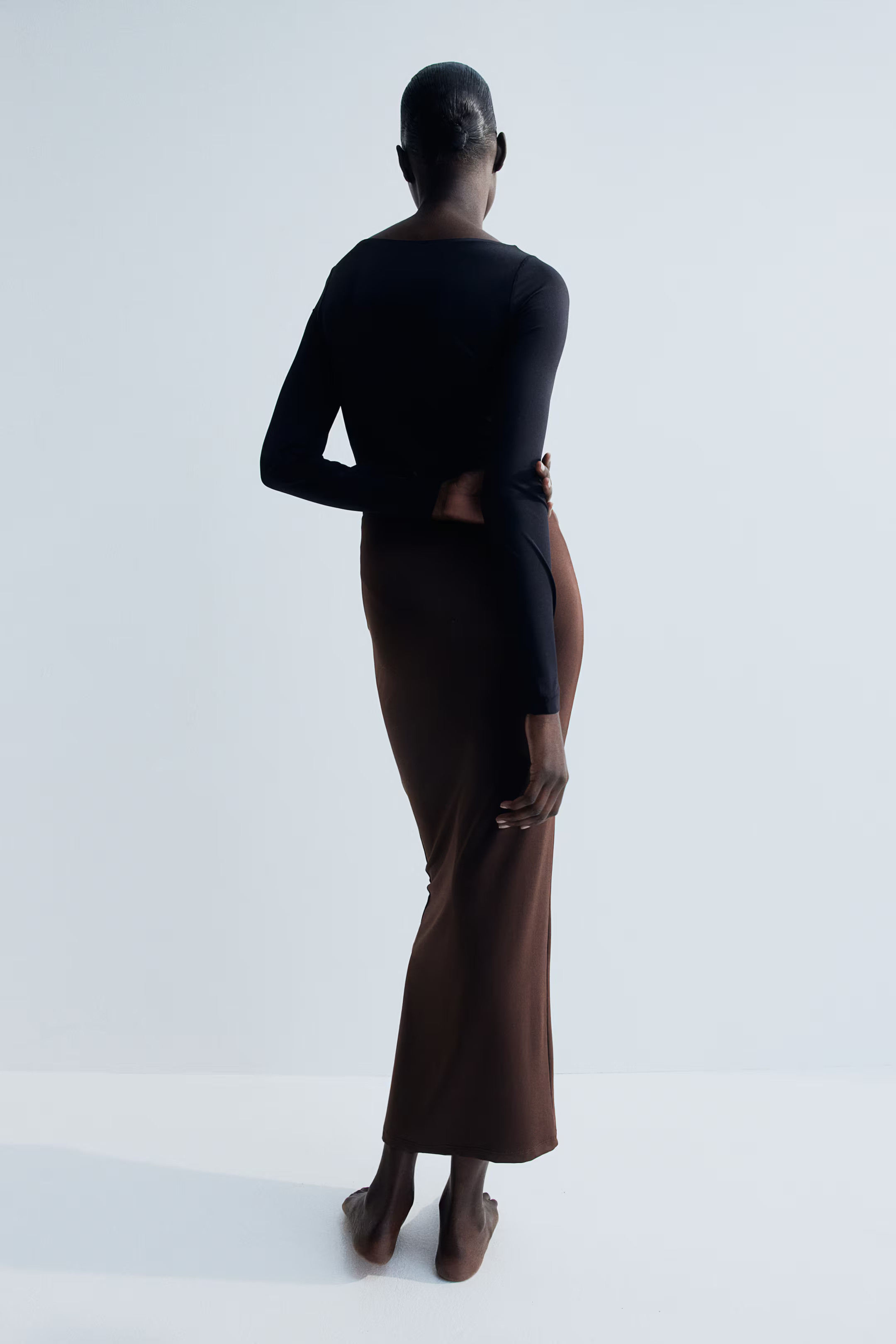 Microfibre maxi skirt | H&M (UK, MY, IN, SG, PH, TW, HK)