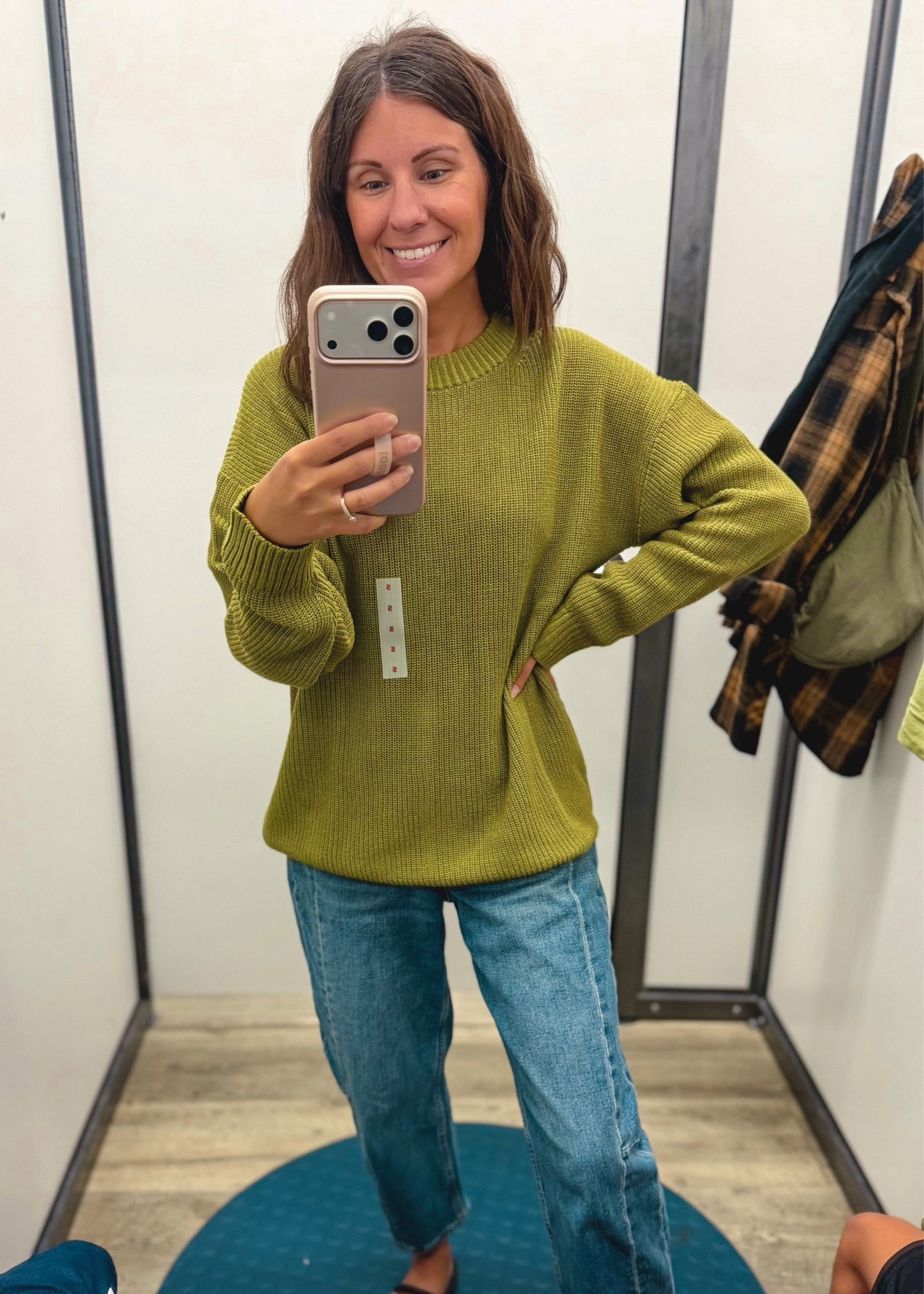 wearing size small in this 100% cotton sweater. Lightweight and oversized. Just bought it on sale! 

0 petite in these barrel jeans!

#LTKSeasonal #LTKPetite #LTKootd