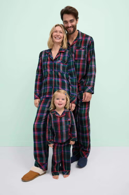 Free Assembly Matching Family Pajamas Men's Top and Pants Gift Set, 2-Piece, Sizes XS-3X | Walmart (US)