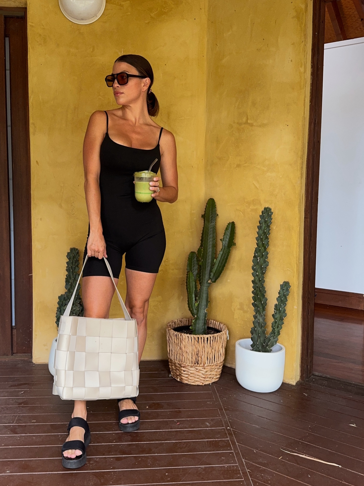 Hot Mom Outfit 

#LTKsummer #LTKaustralia #LTKshoes