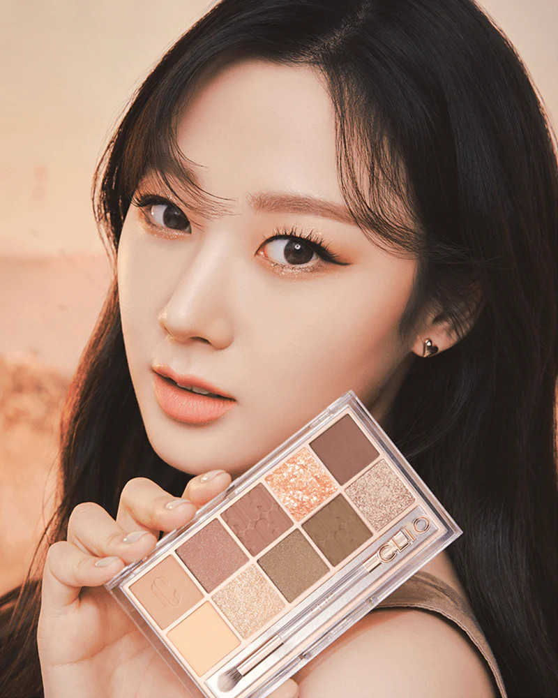 CLIO x AESPA Pro Eye Palette #12 Autumn Breeze in Seoul Forest | Sukoshi Mart