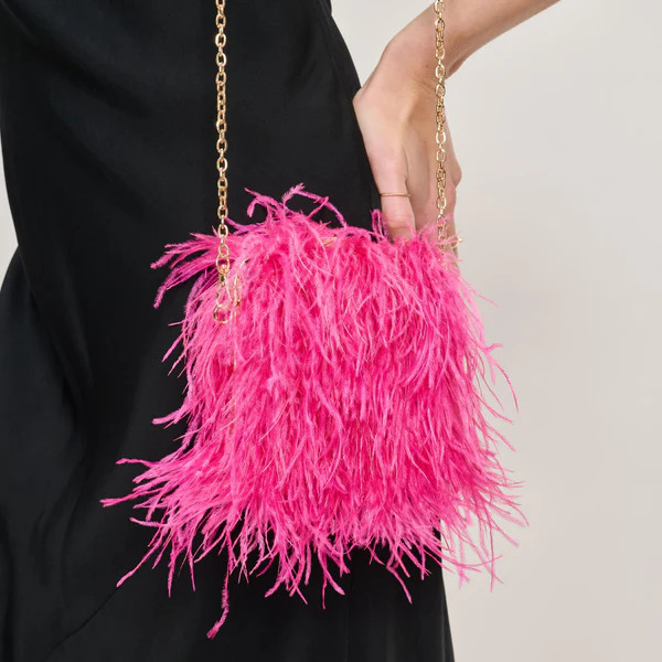 Feathered Flair Evening Bag | Moda Luxe