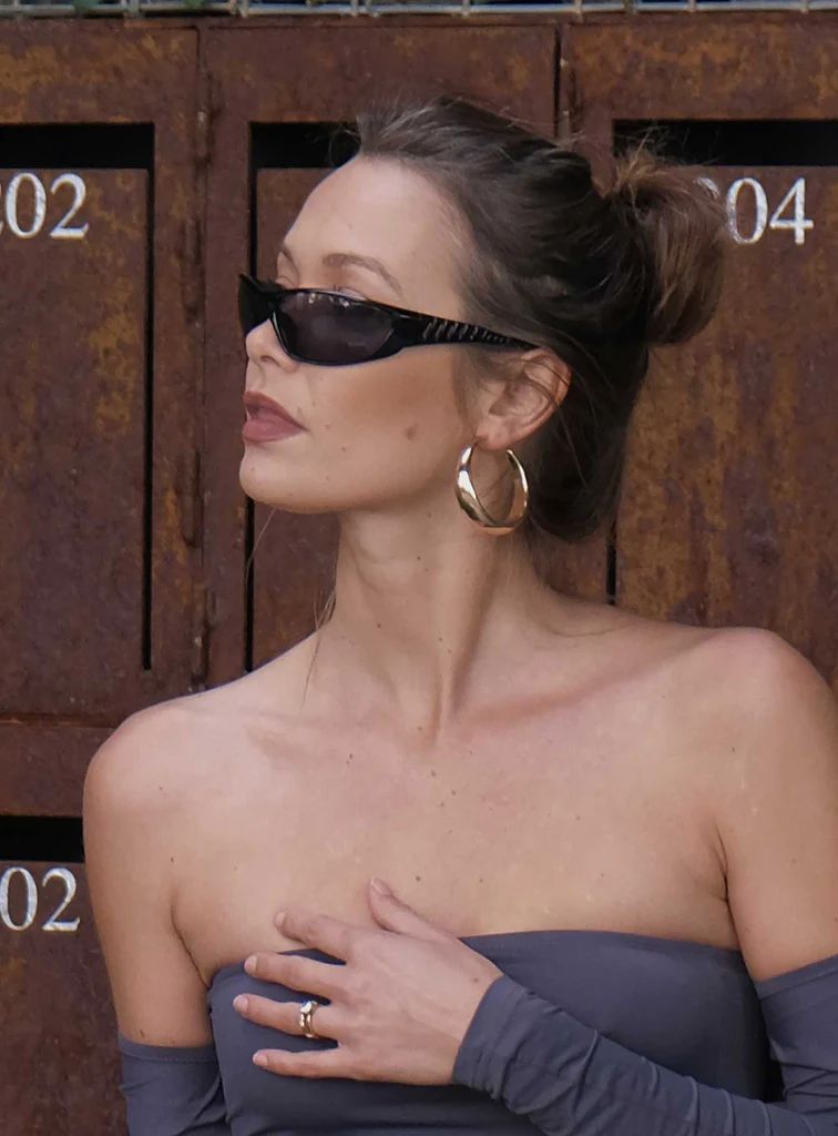 Mora Sunglasses Black | Princess Polly US