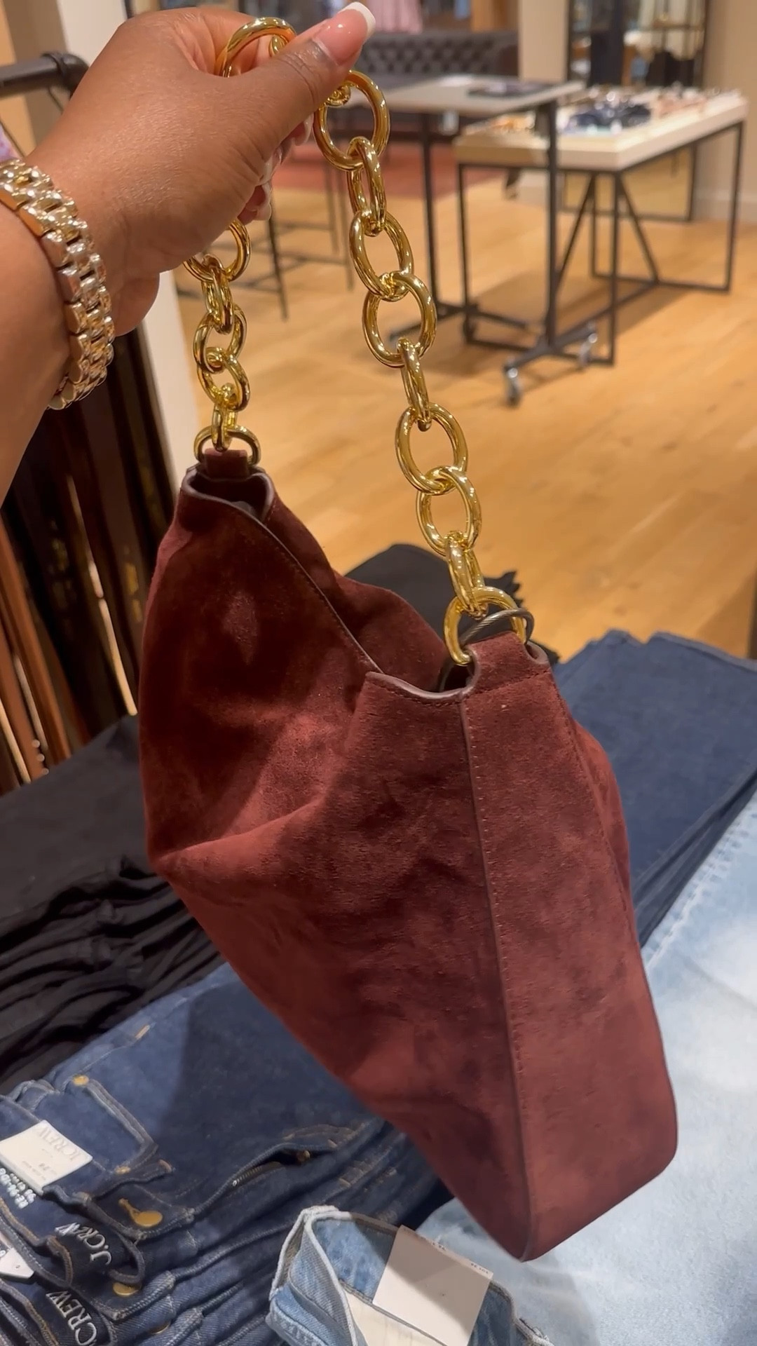 Totally obsessed with this J.Crew Berkeley Chainlink Bag, the perfect mix of chic suede and edgy hardware. I love how it elevates any outfit, from work looks to weekend vibes. Definitely on my wishlist!

#LTKSaleAlert #LTKootd