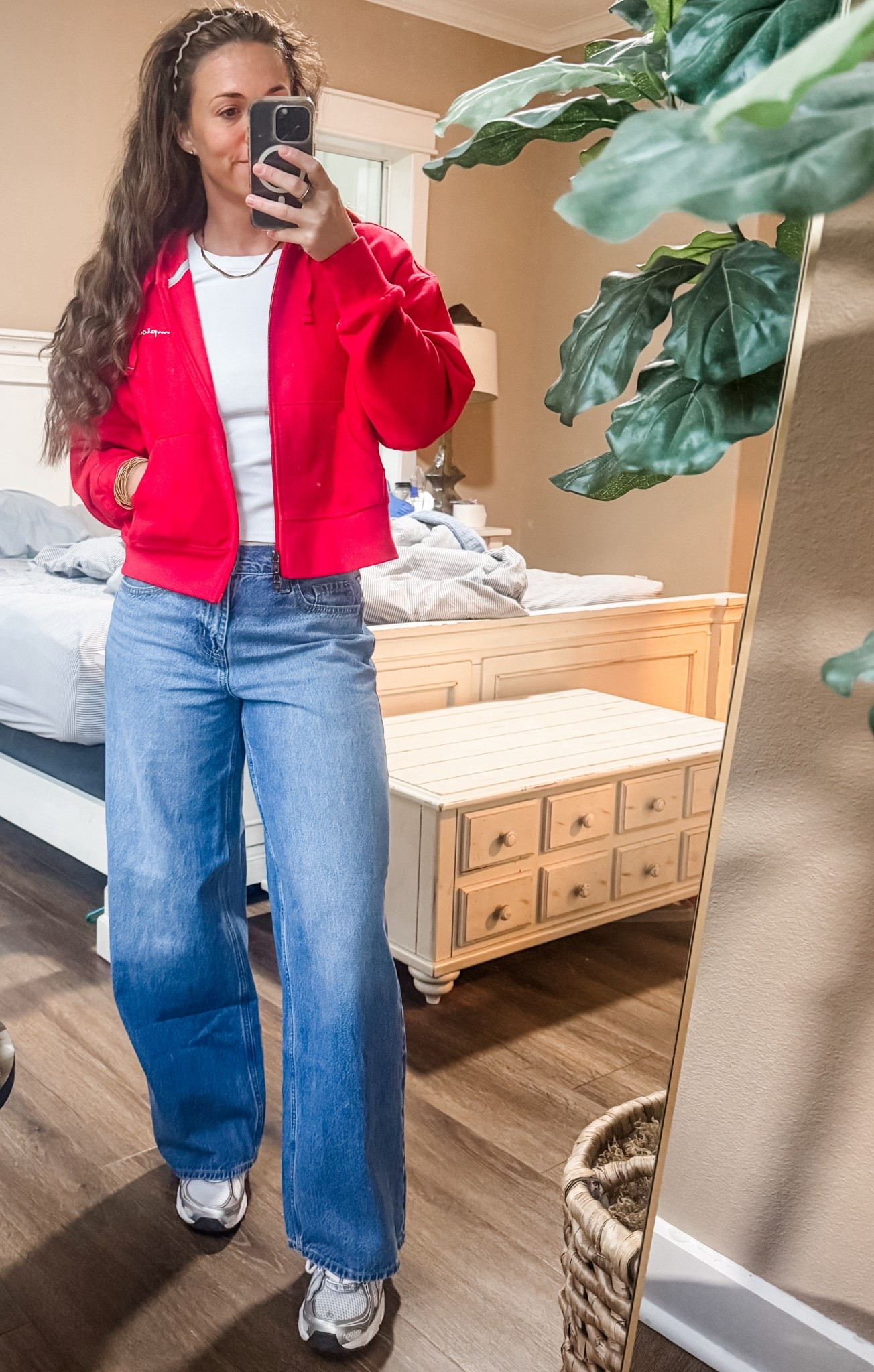 Running errands ‼️

The cutest baggy jeans and a champions zip up! Cute and comfy for these cold mornings! 

So obsessed with this champions zip up that I also go the matching pants to id have the set! 

#LTKFindsUnder50 #LTKGiftGuide #LTKgrwm