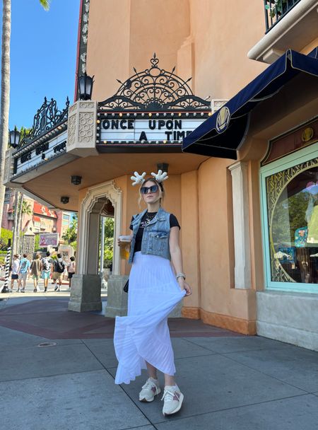 Disney Hollywood Studios outfit 🤍🎥🌙

#LTKtravel #LTKstyletip