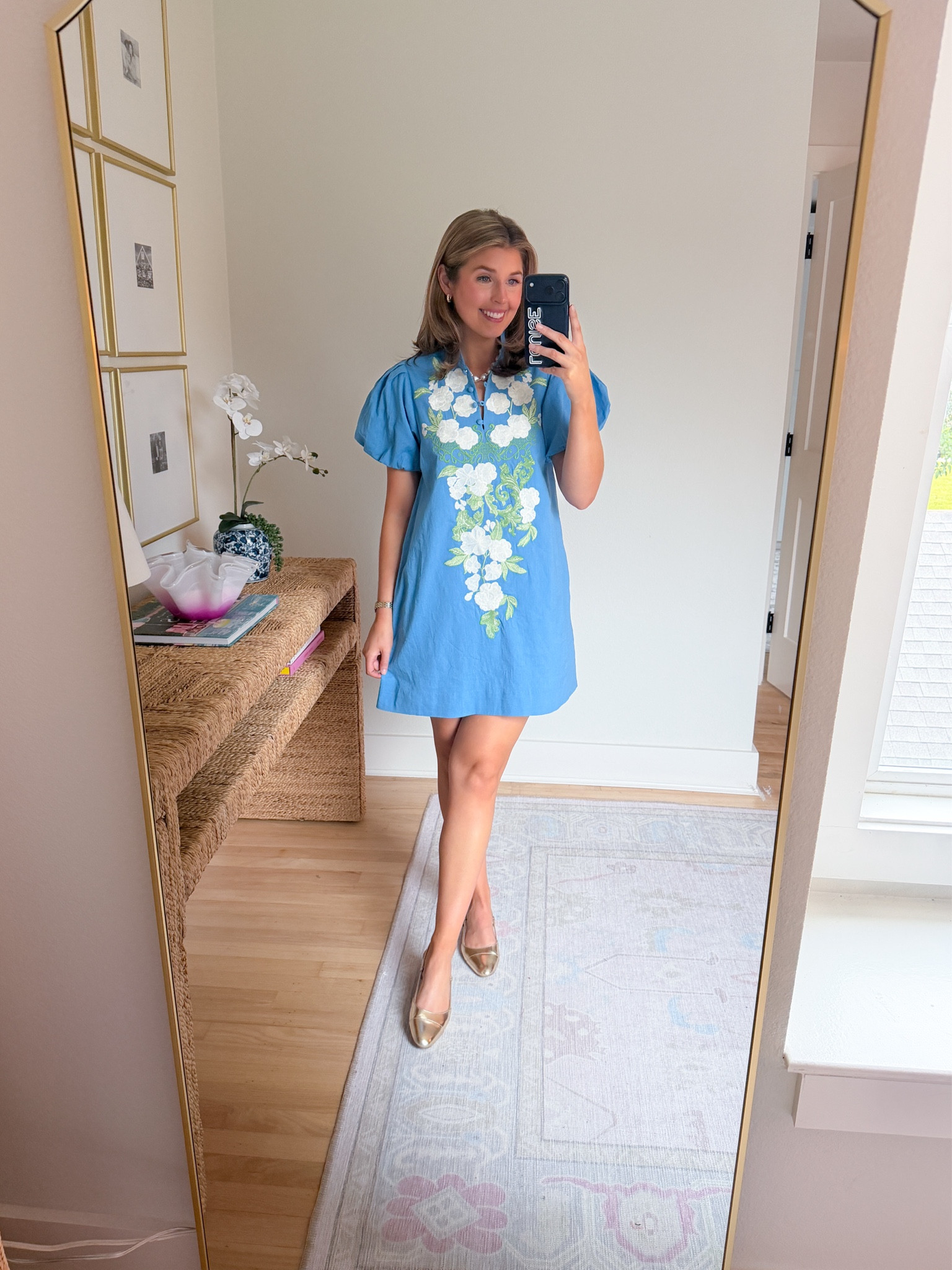 Perfect dress for a baby or bridal shower! Wearing an XS. Code LOUISE50 for $50 off orders $150+