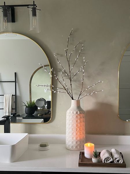 Bathroom details. I love a spa feel for my primary bathroom.. 
modern organic home decor 