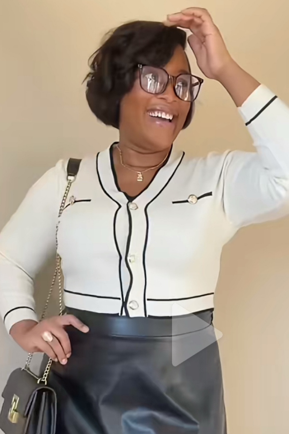 Black and White Cardigan 

#LTKPlusSize #LTKStyleTip #LTKBeauty