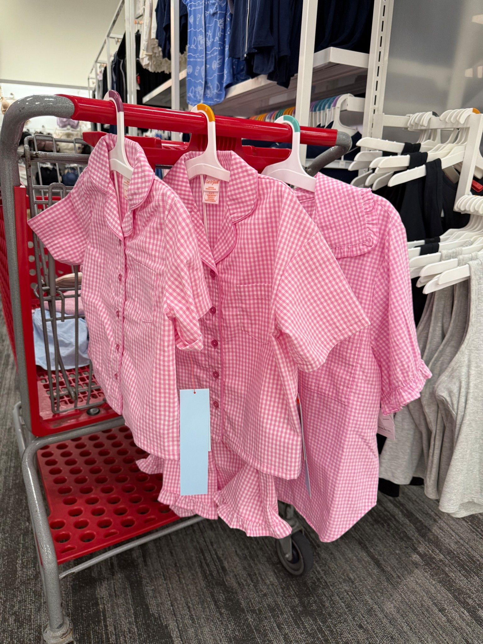 PSA!!! Now online! Grab yours before they sell out! 

#LTKmomlife